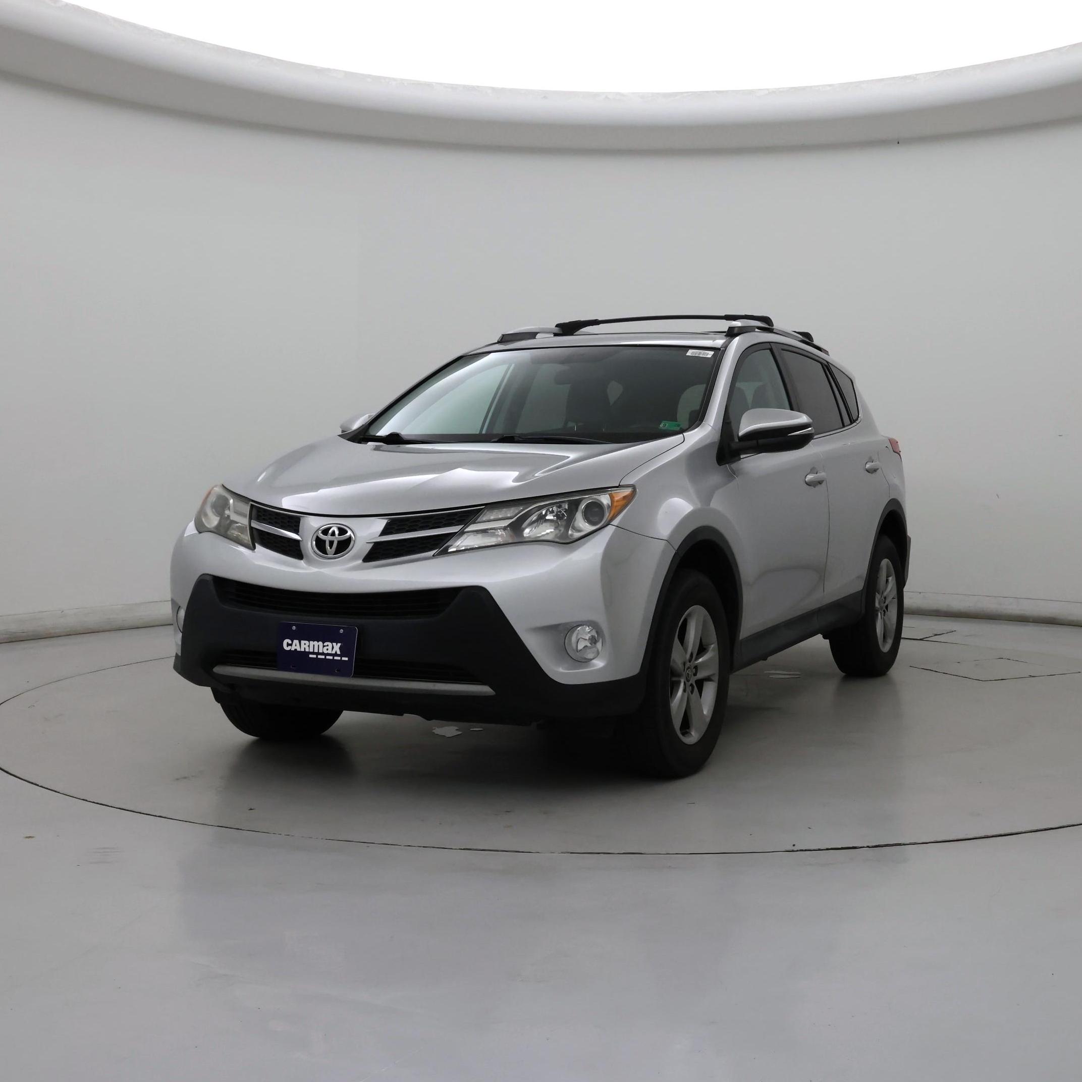 Thumbnail: 2015 Toyota RAV4 - 4