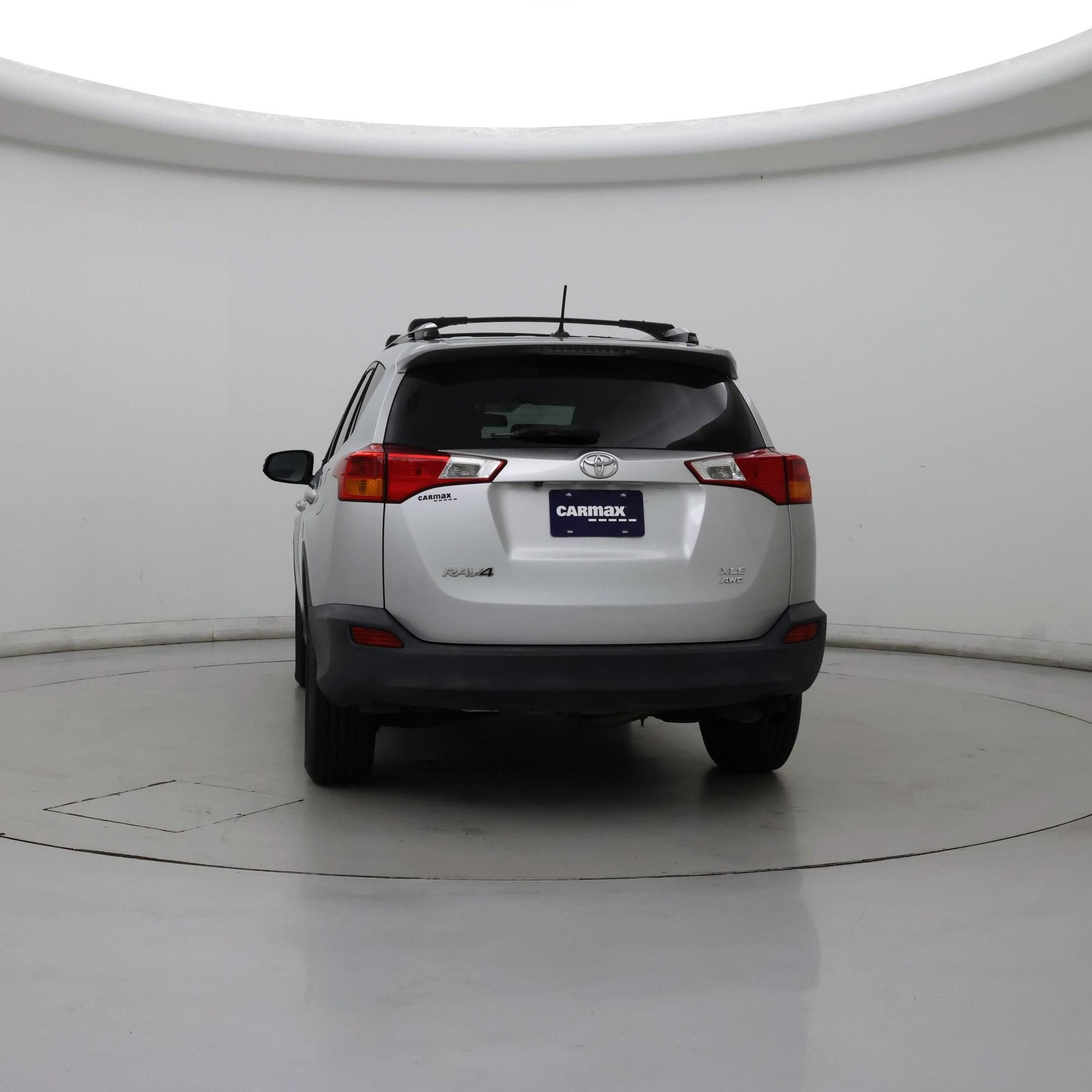 Thumbnail: 2015 Toyota RAV4 - 6