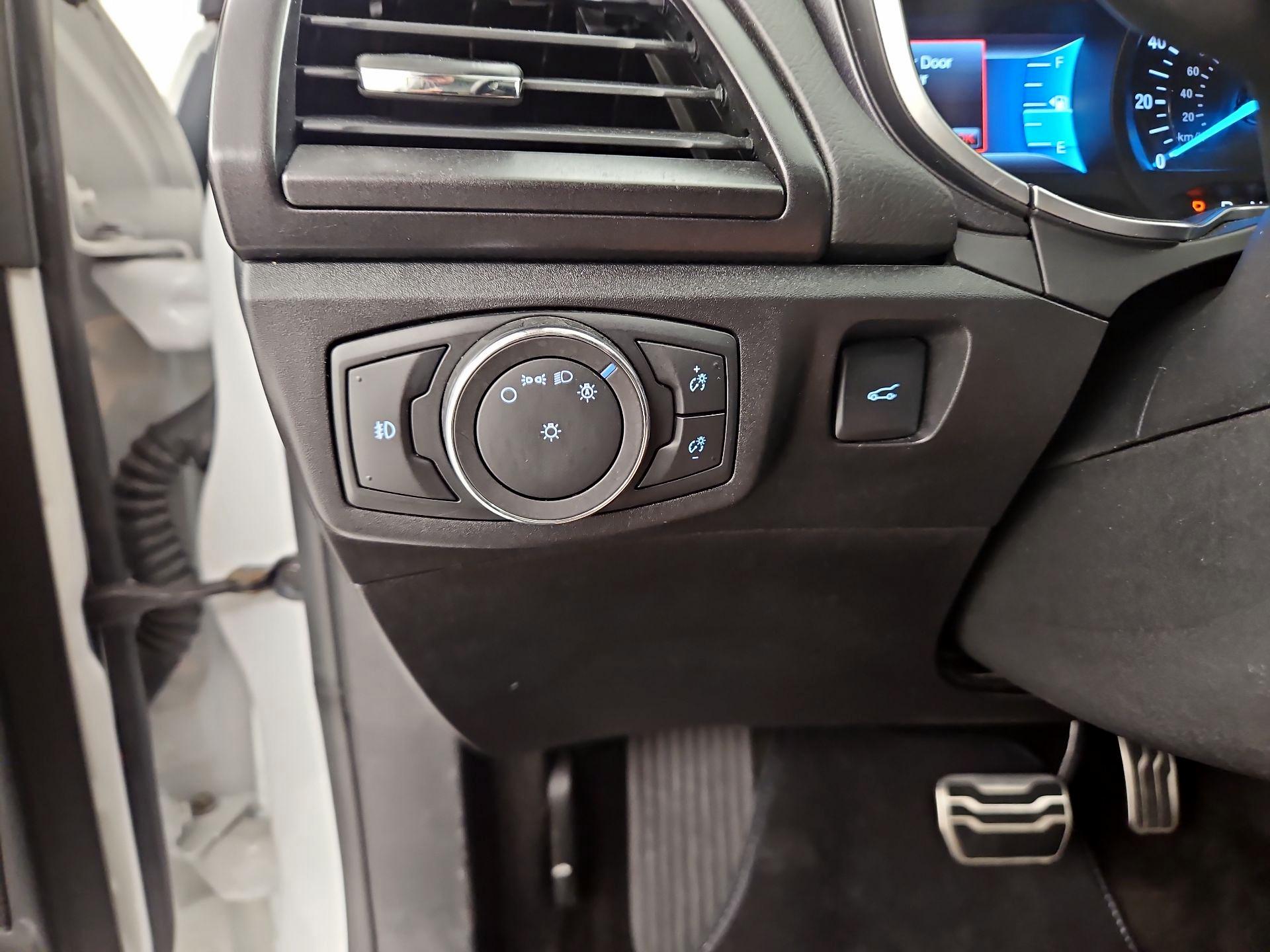 Thumbnail: 2018 Ford Fusion - 13