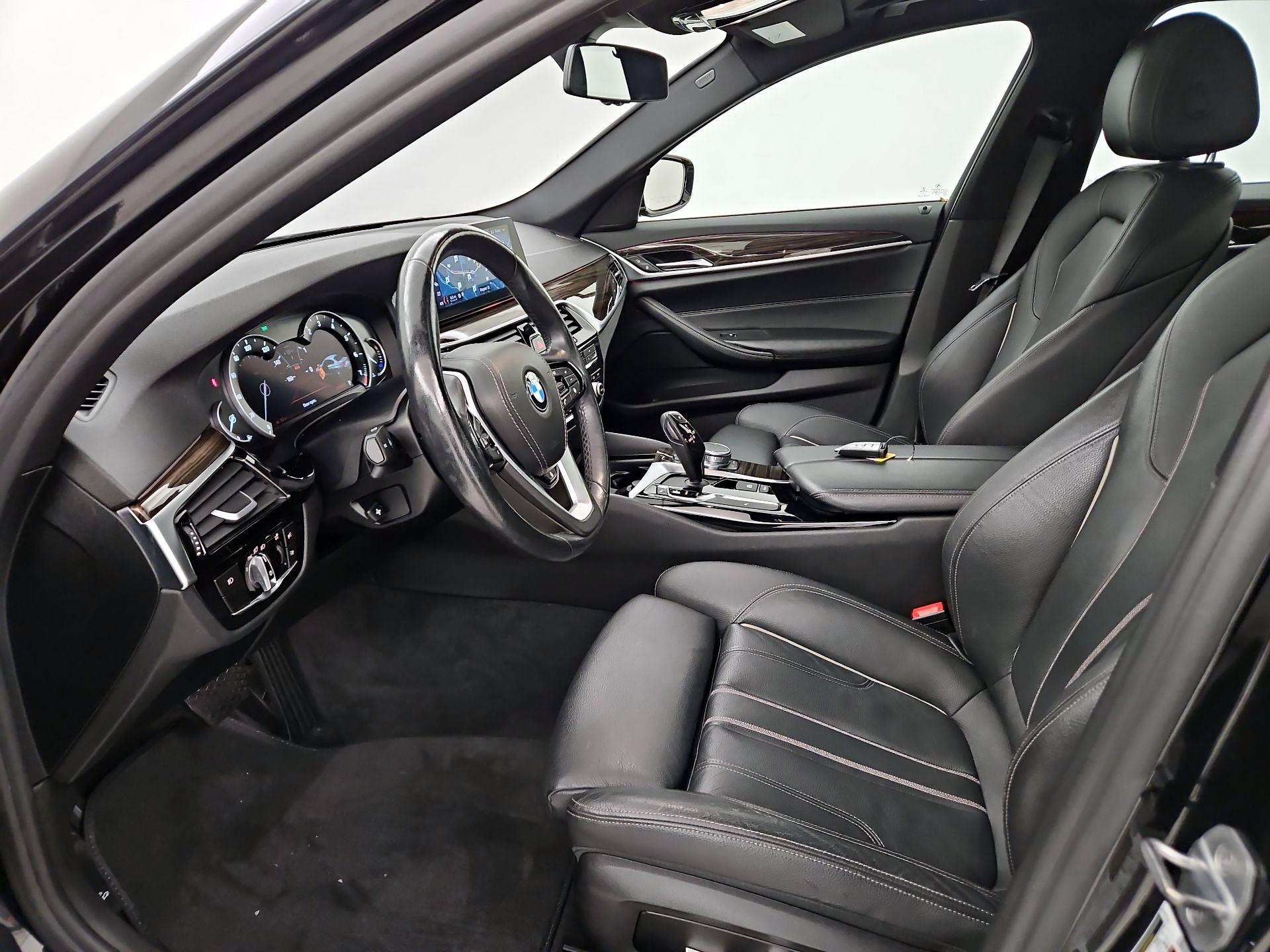 Thumbnail: 2018 BMW 5 Series - 11