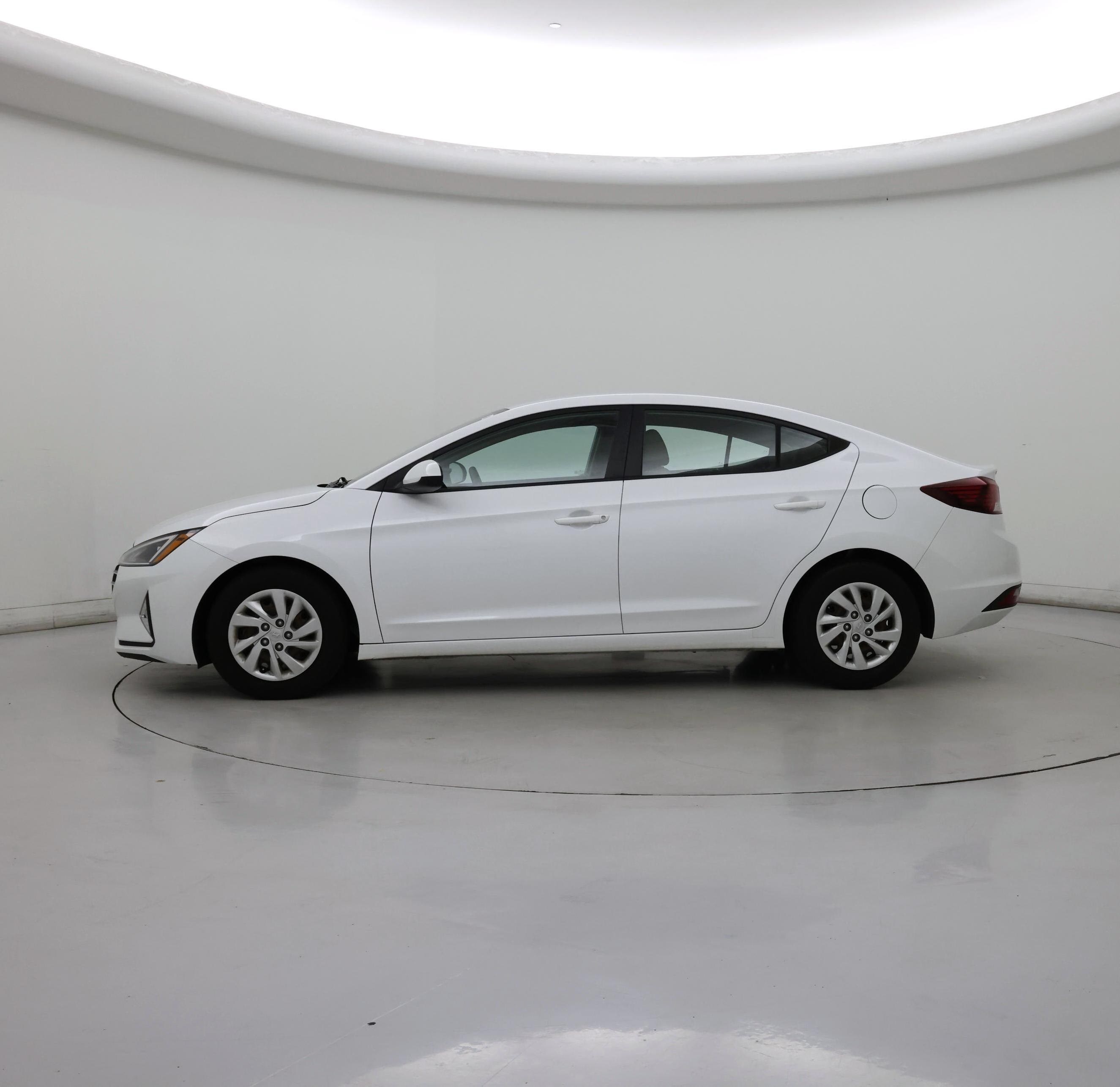 Thumbnail: 2020 Hyundai Elantra - 3