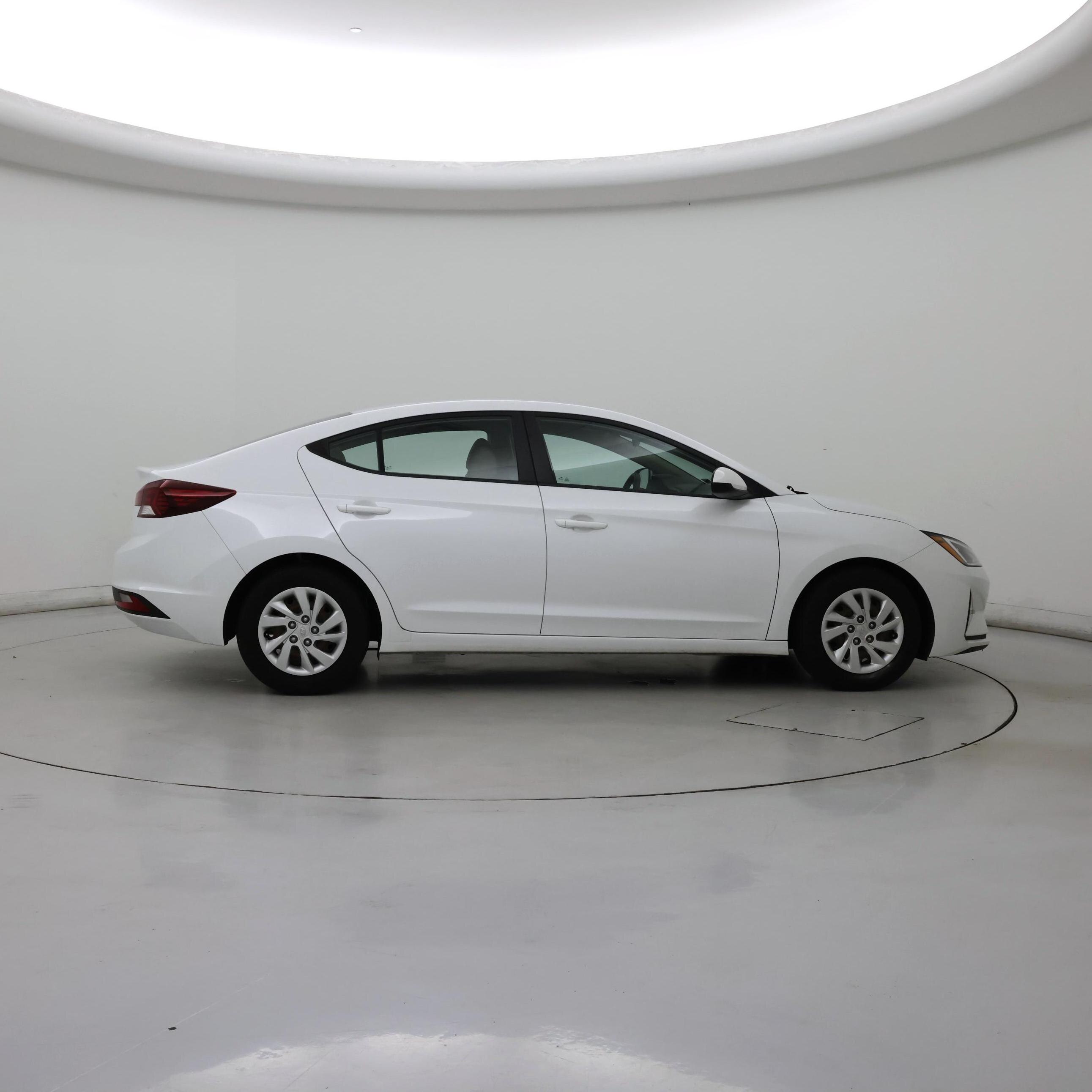 Thumbnail: 2020 Hyundai Elantra - 7