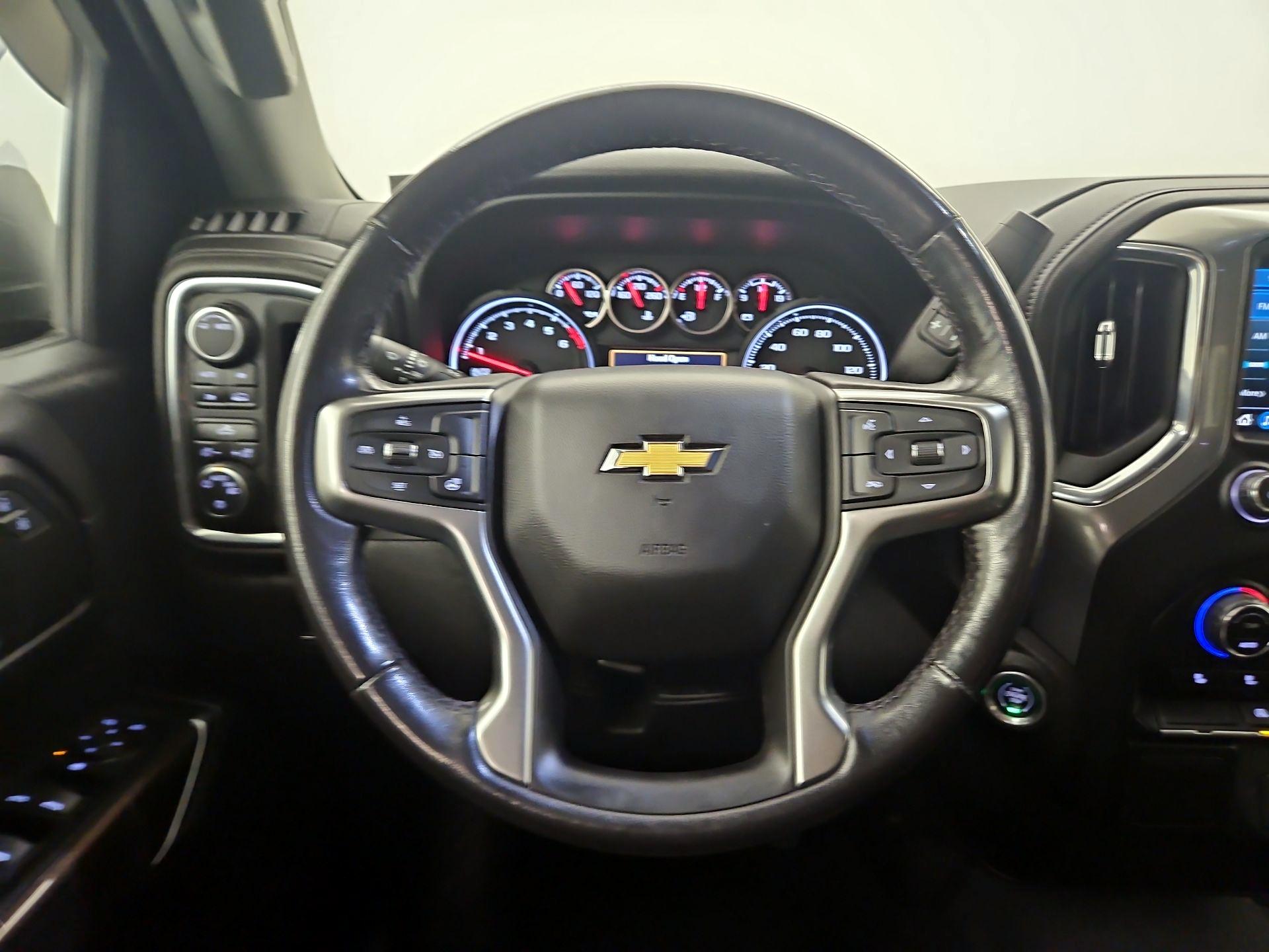 Thumbnail: 2022 Chevrolet Silverado 1500 - 10