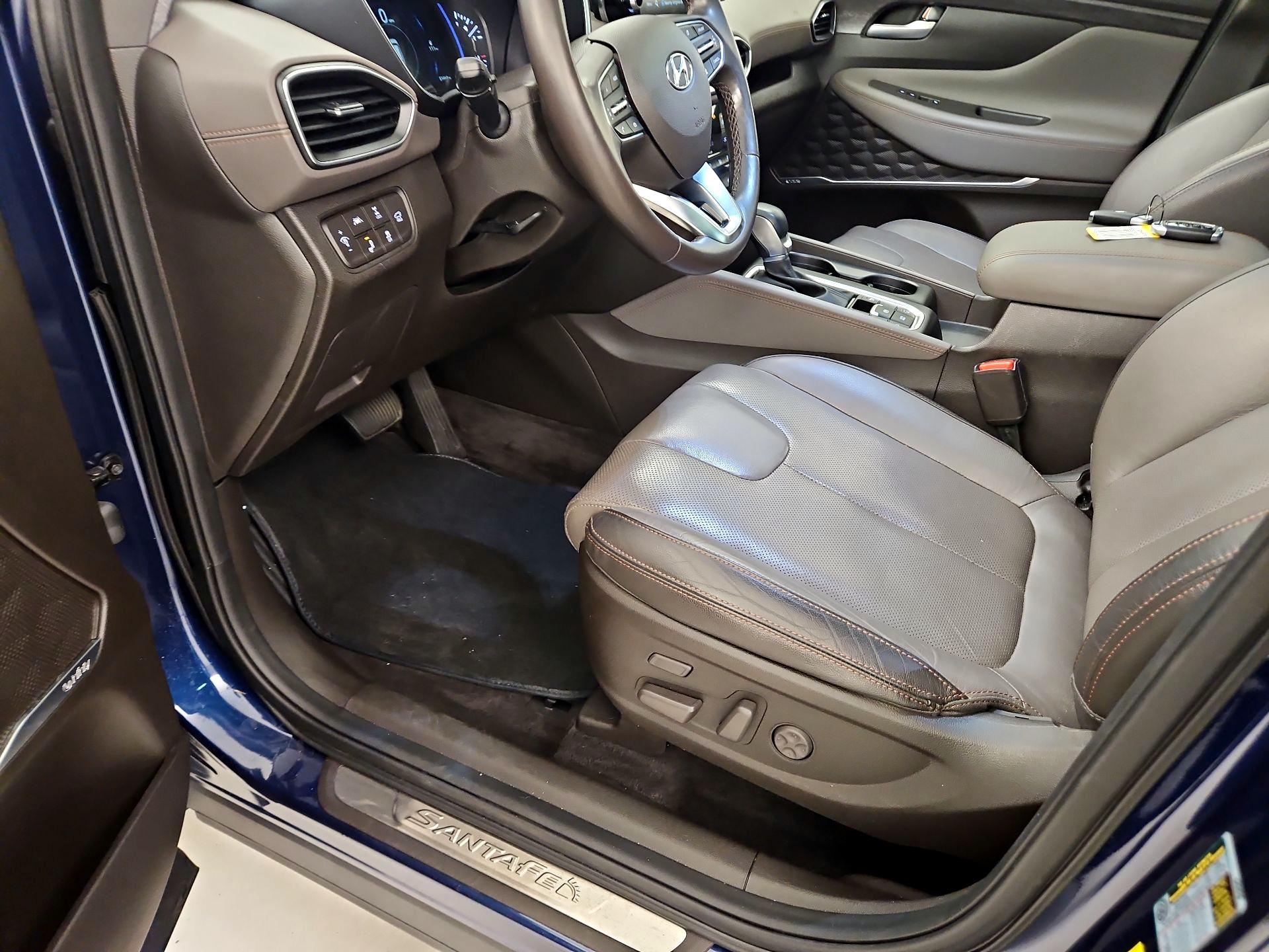 Thumbnail: 2020 Hyundai Santa Fe - 11