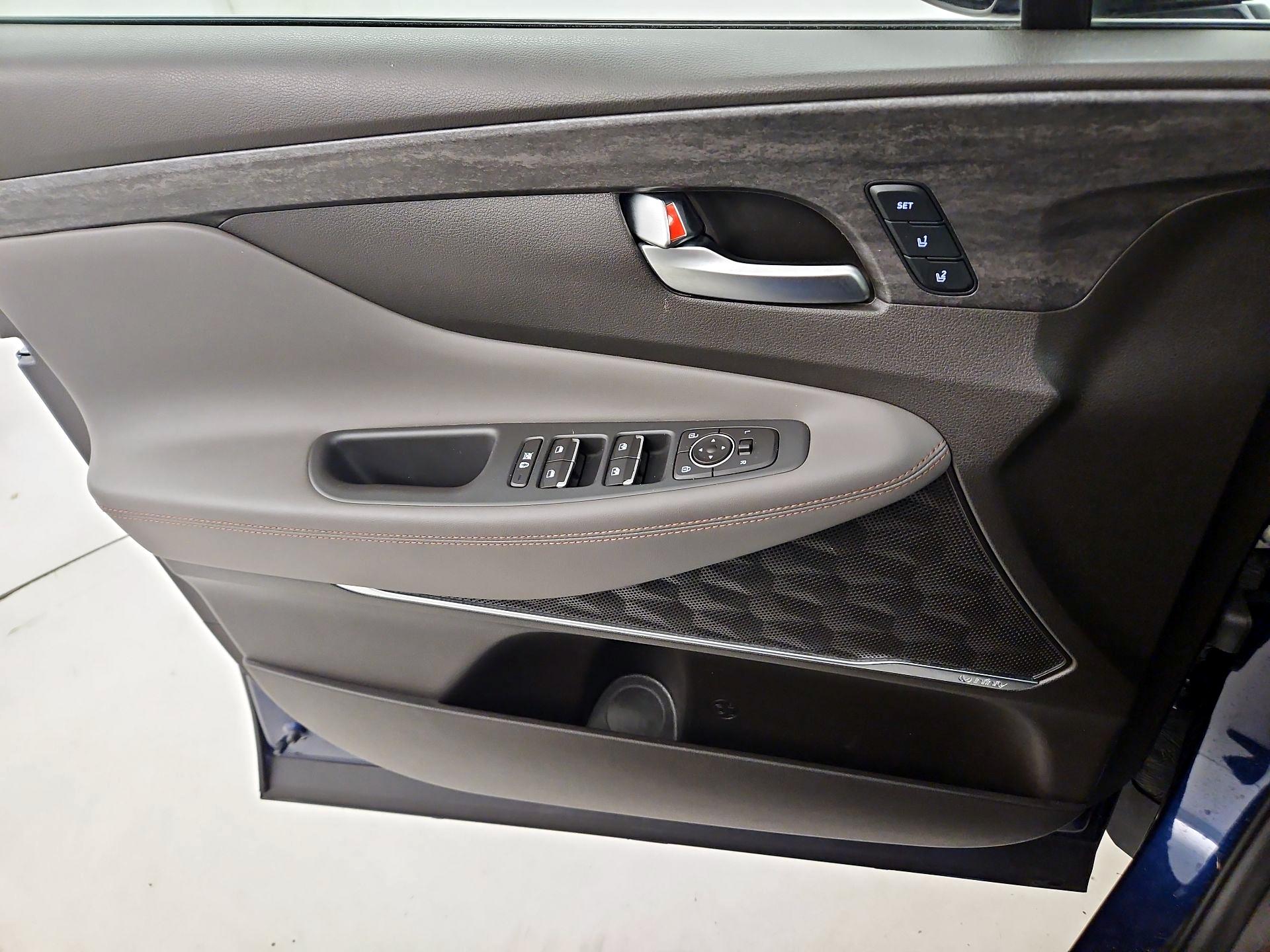 Thumbnail: 2020 Hyundai Santa Fe - 12