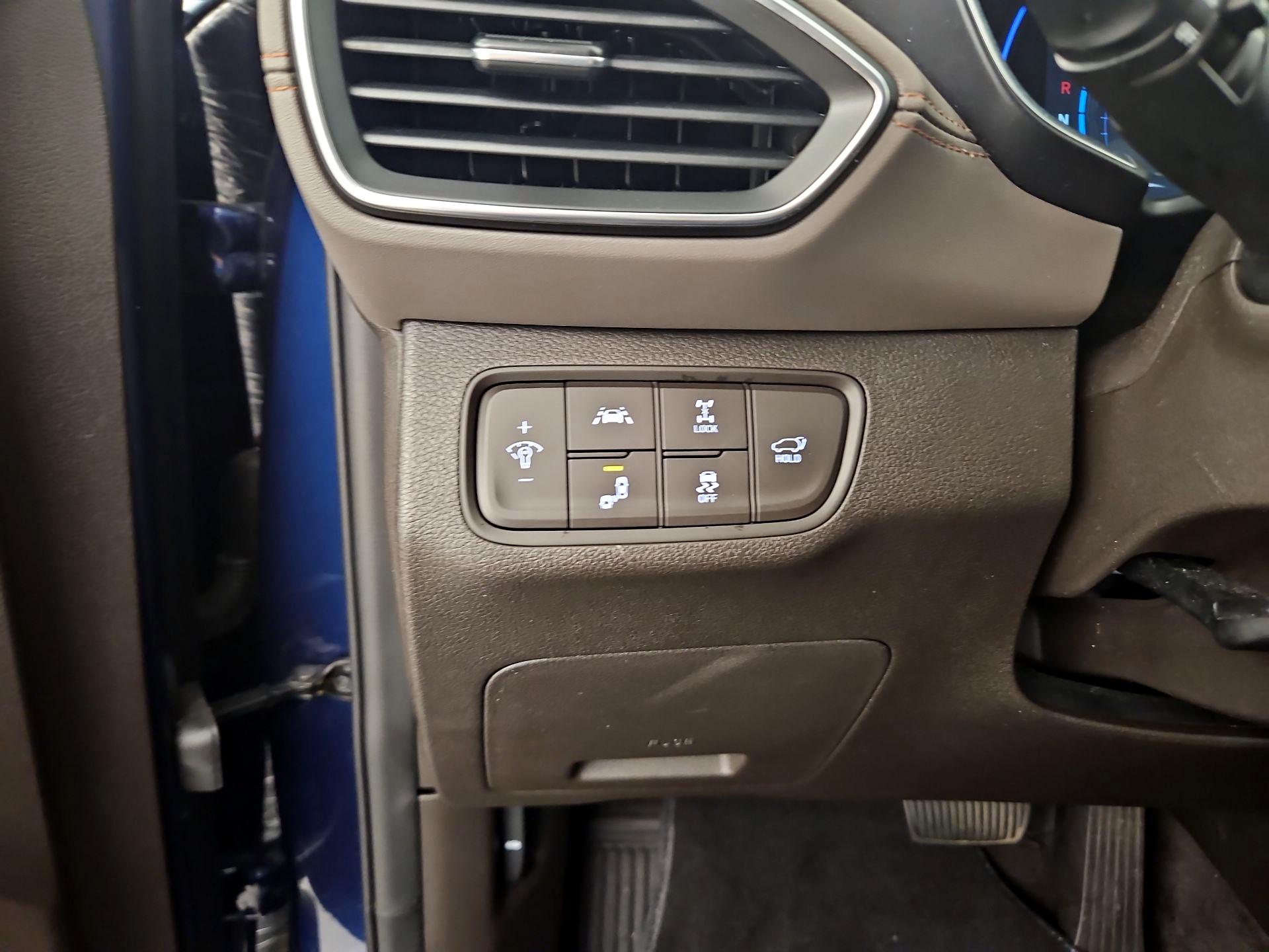 Thumbnail: 2020 Hyundai Santa Fe - 13