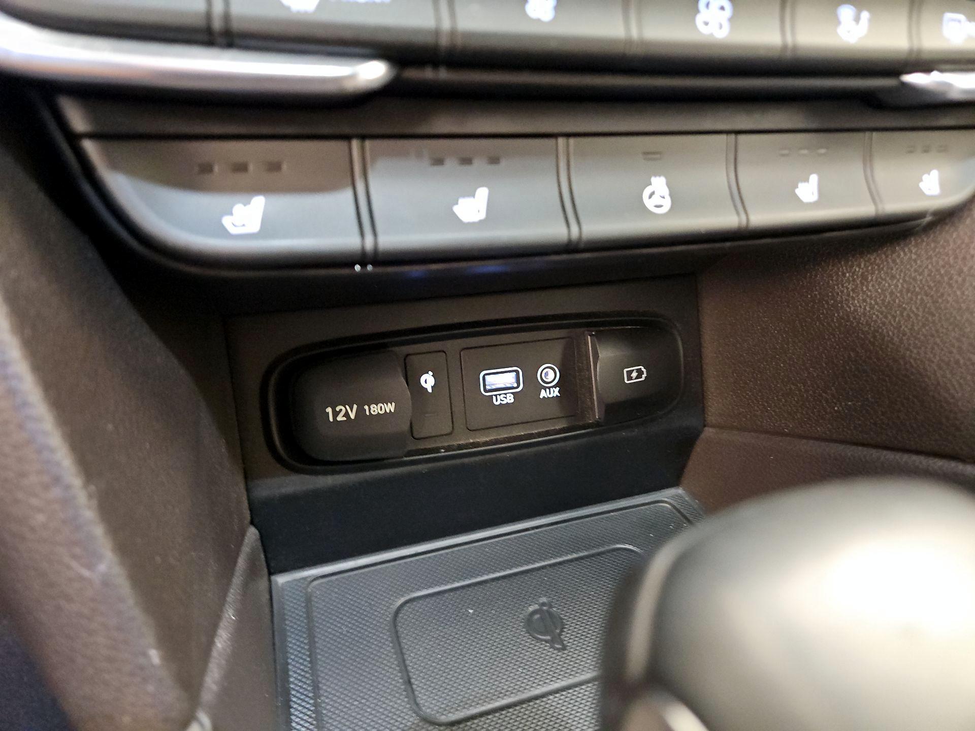 Thumbnail: 2020 Hyundai Santa Fe - 19