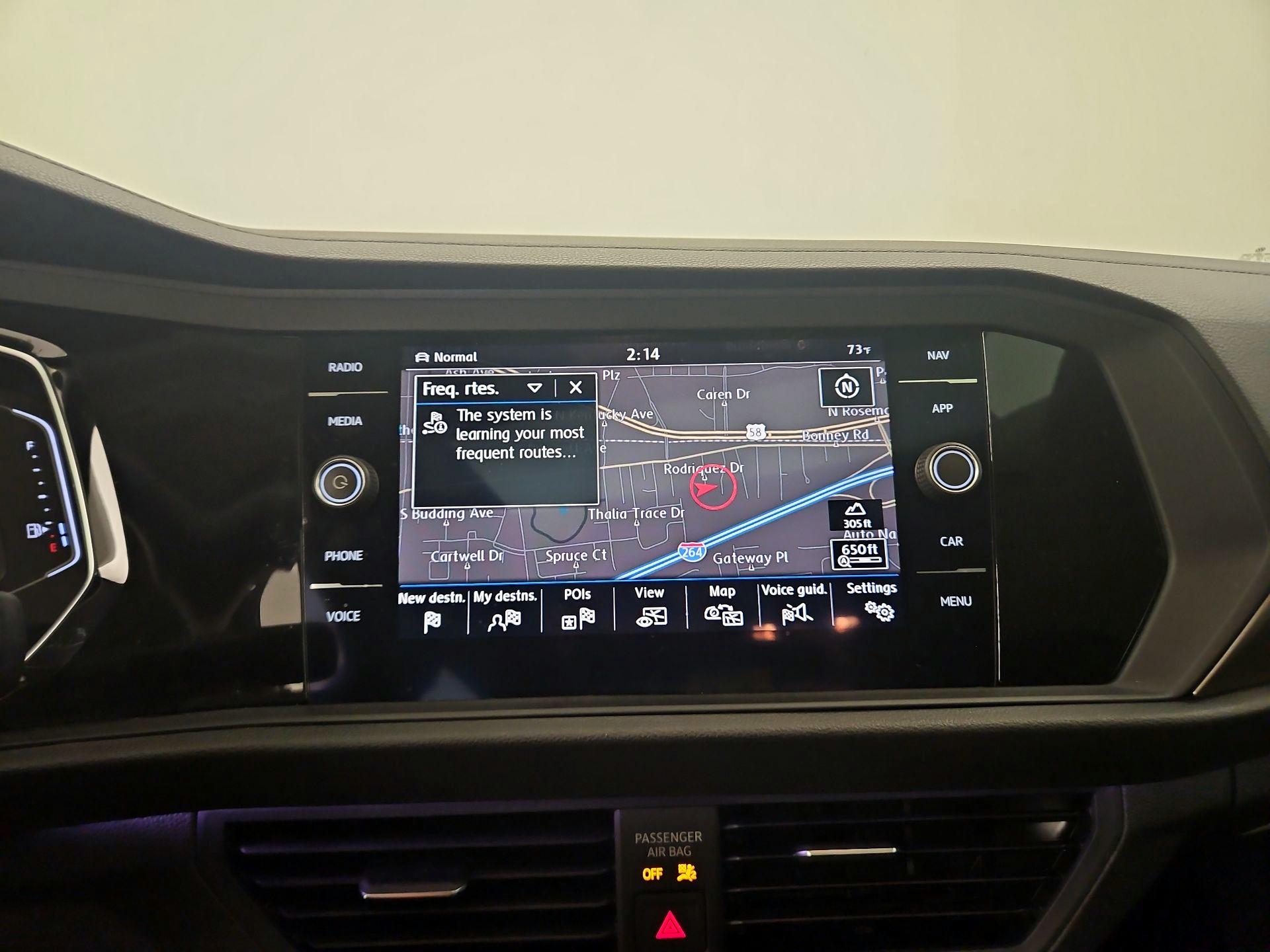 Thumbnail: 2019 Volkswagen Jetta - 14