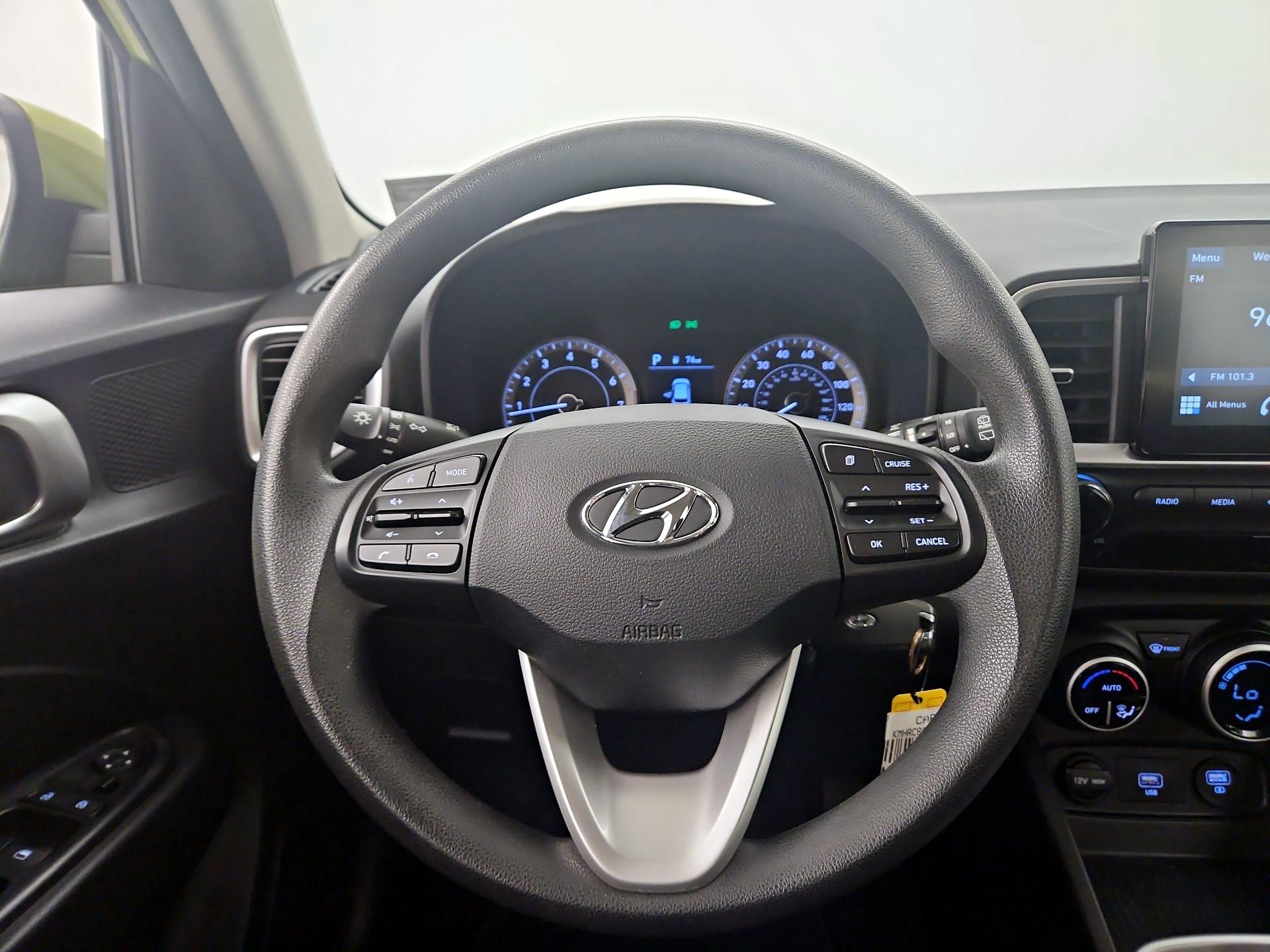 Thumbnail: 2020 Hyundai Venue - 10