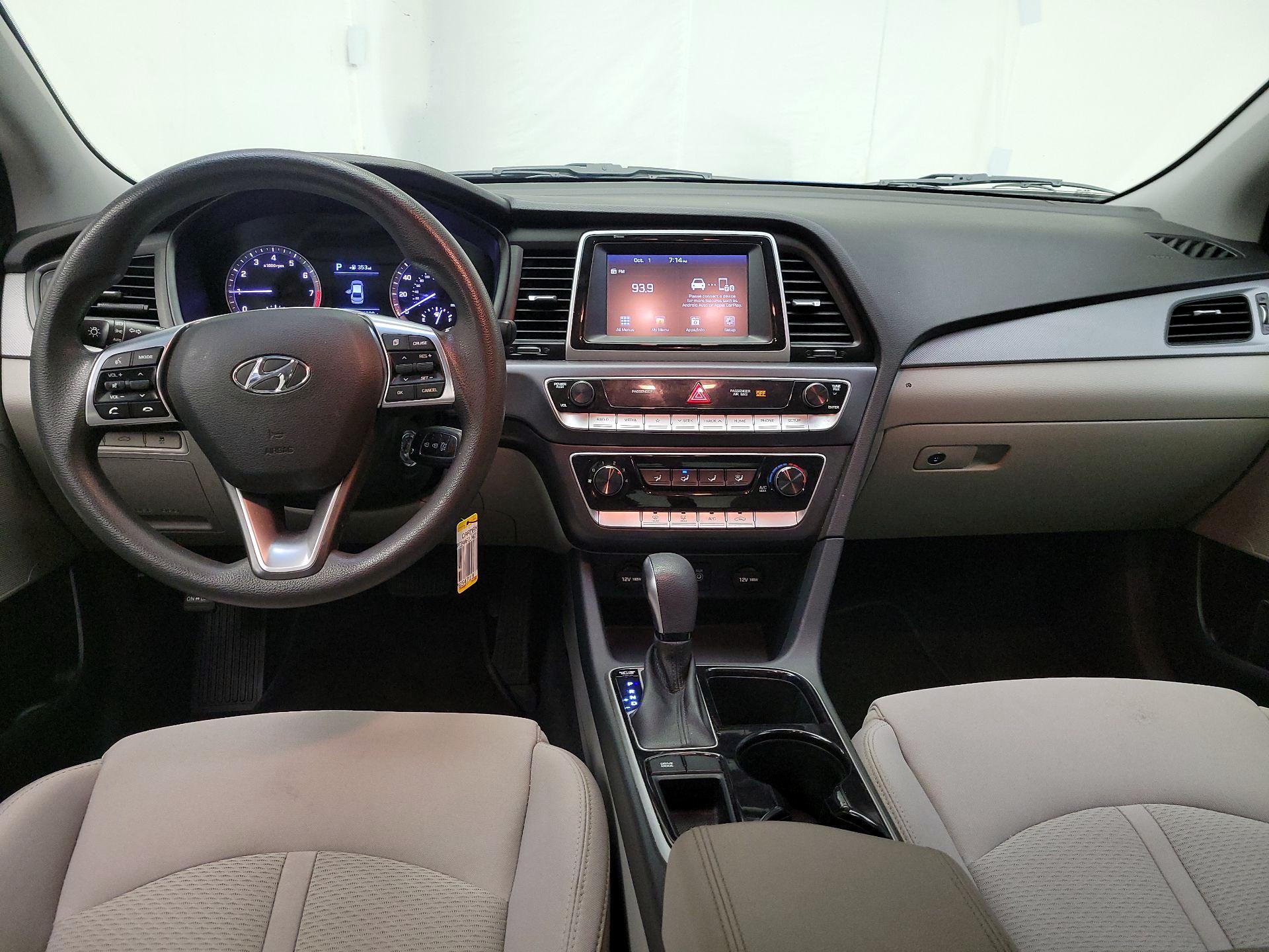 Thumbnail: 2018 Hyundai Sonata - 9