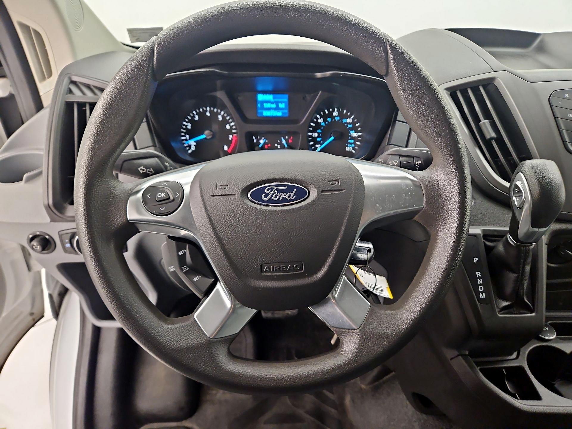 Thumbnail: 2016 Ford Transit Series - 10