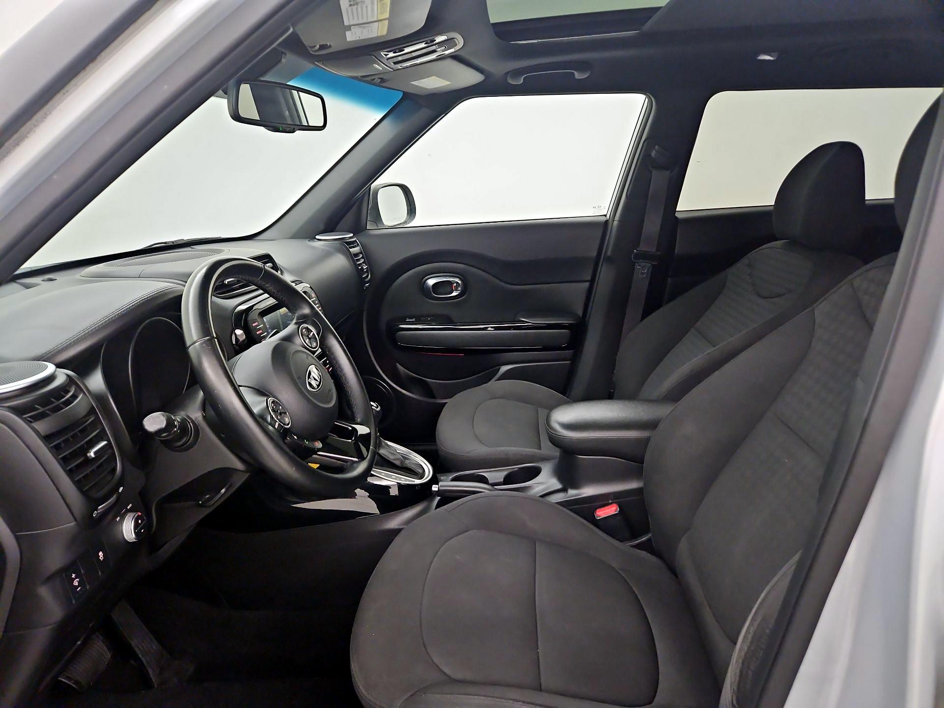 Thumbnail: 2014 Kia Soul - 11
