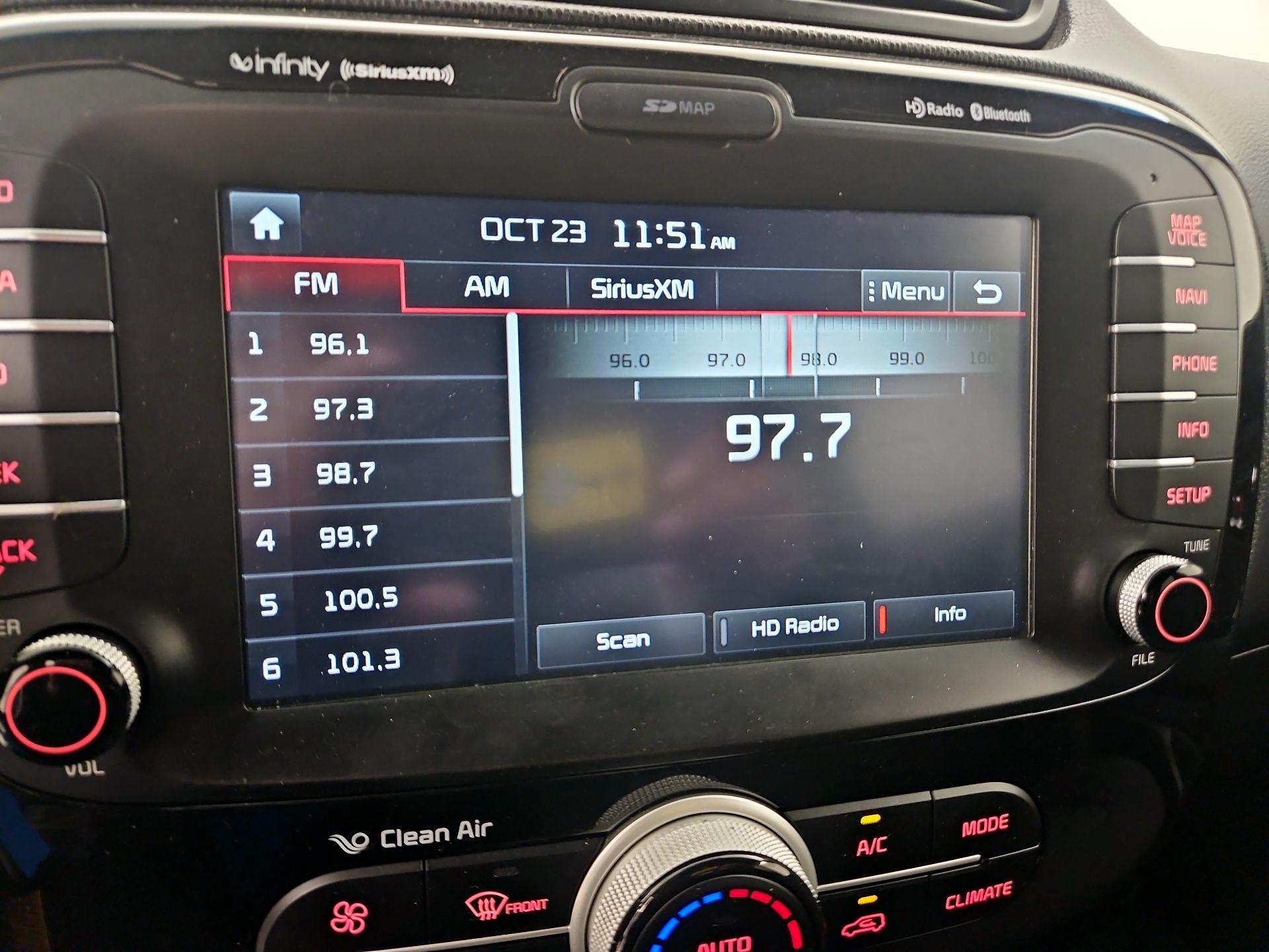 Thumbnail: 2014 Kia Soul - 16