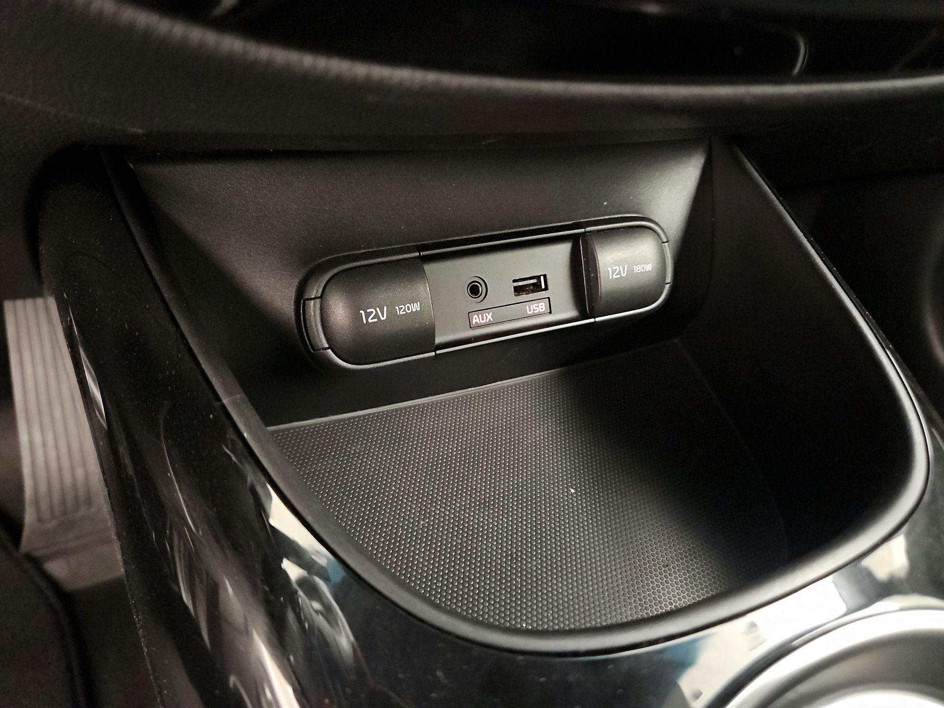 Thumbnail: 2014 Kia Soul - 19