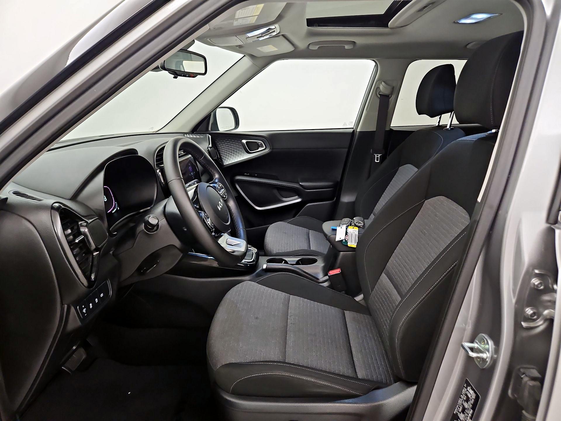 Thumbnail: 2023 Kia Soul - 11
