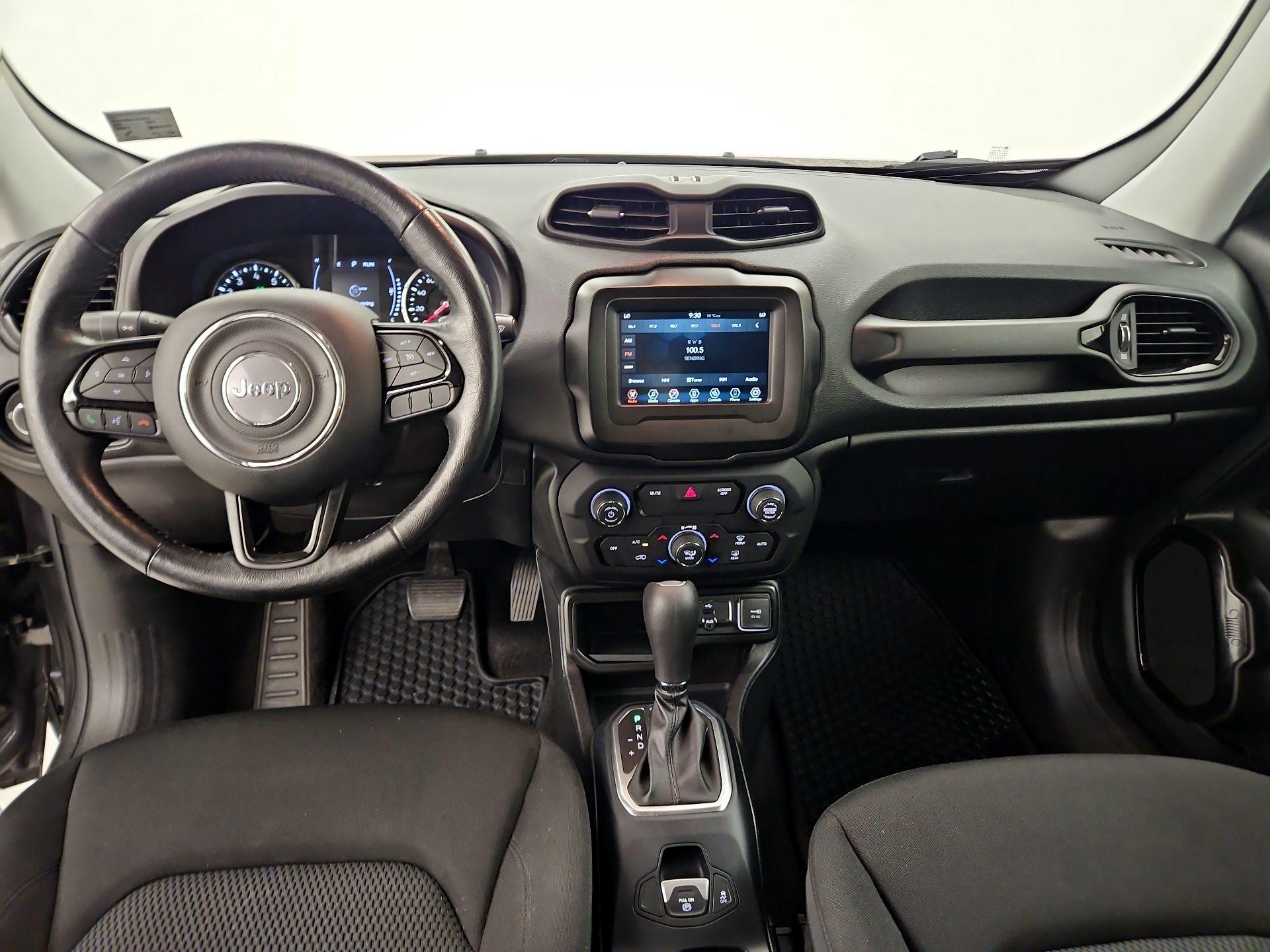 Thumbnail: 2020 Jeep Renegade - 9