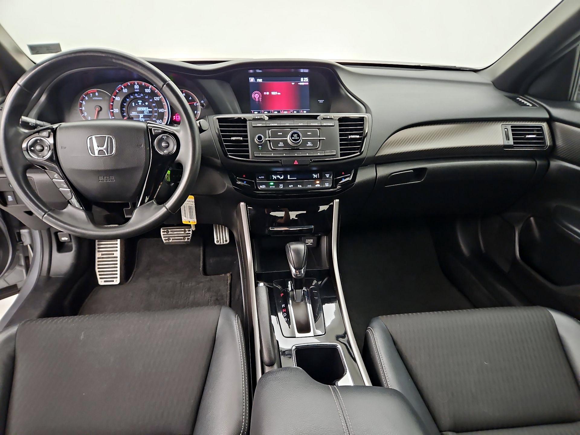 Thumbnail: 2017 Honda Accord - 9