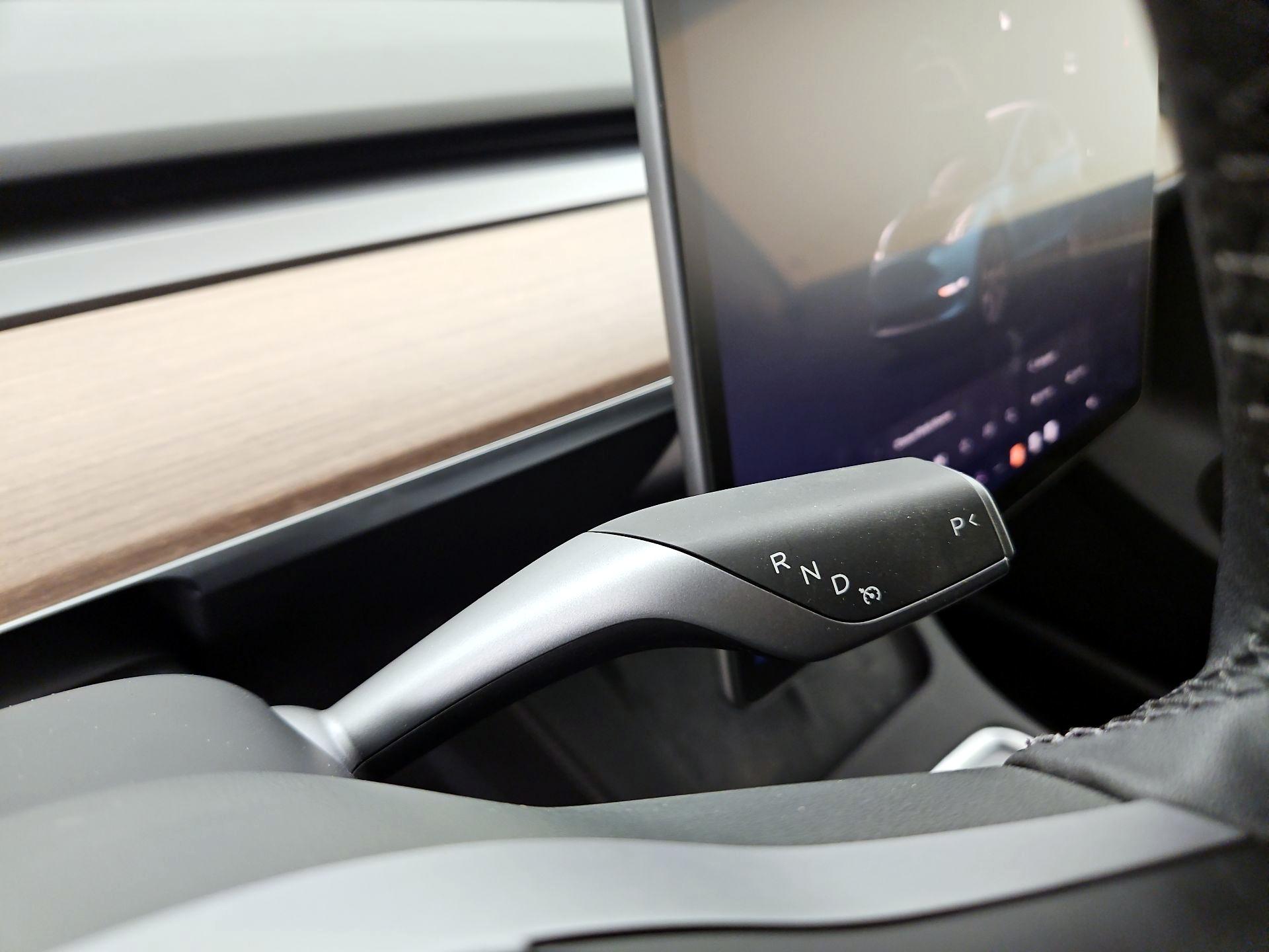 Thumbnail: 2024 Tesla Model Y - 17