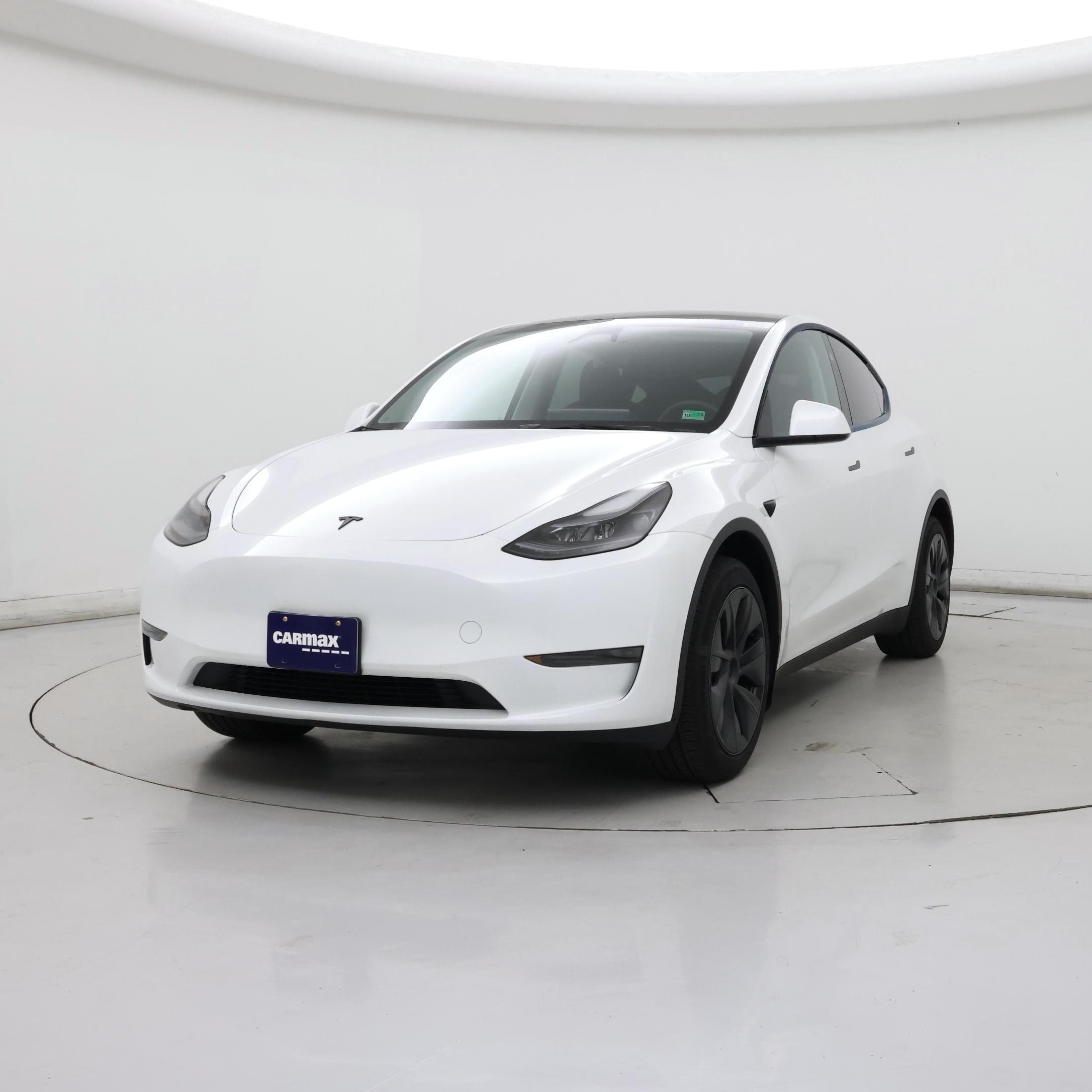 Thumbnail: 2024 Tesla Model Y - 4
