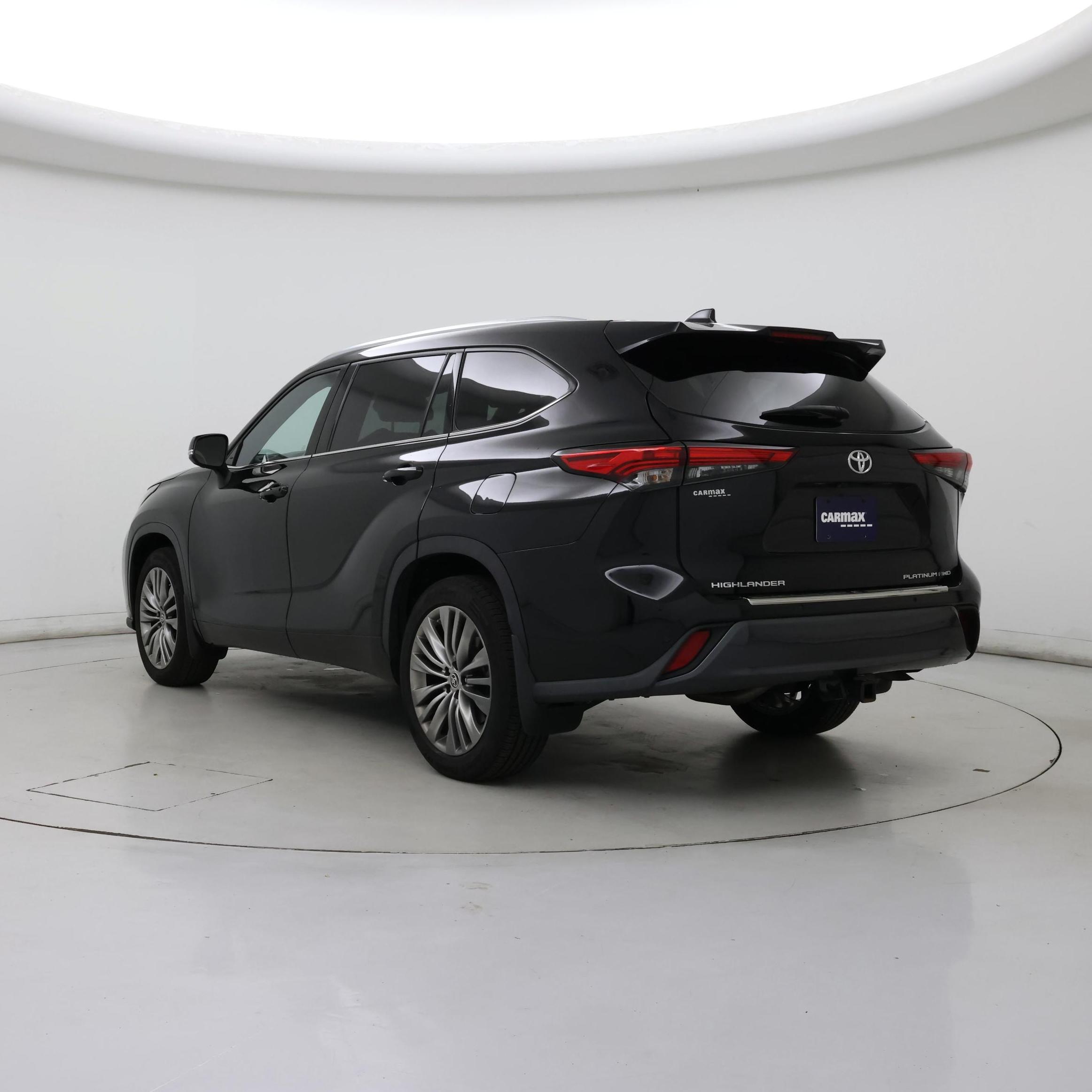 Thumbnail: 2021 Toyota Highlander - 2