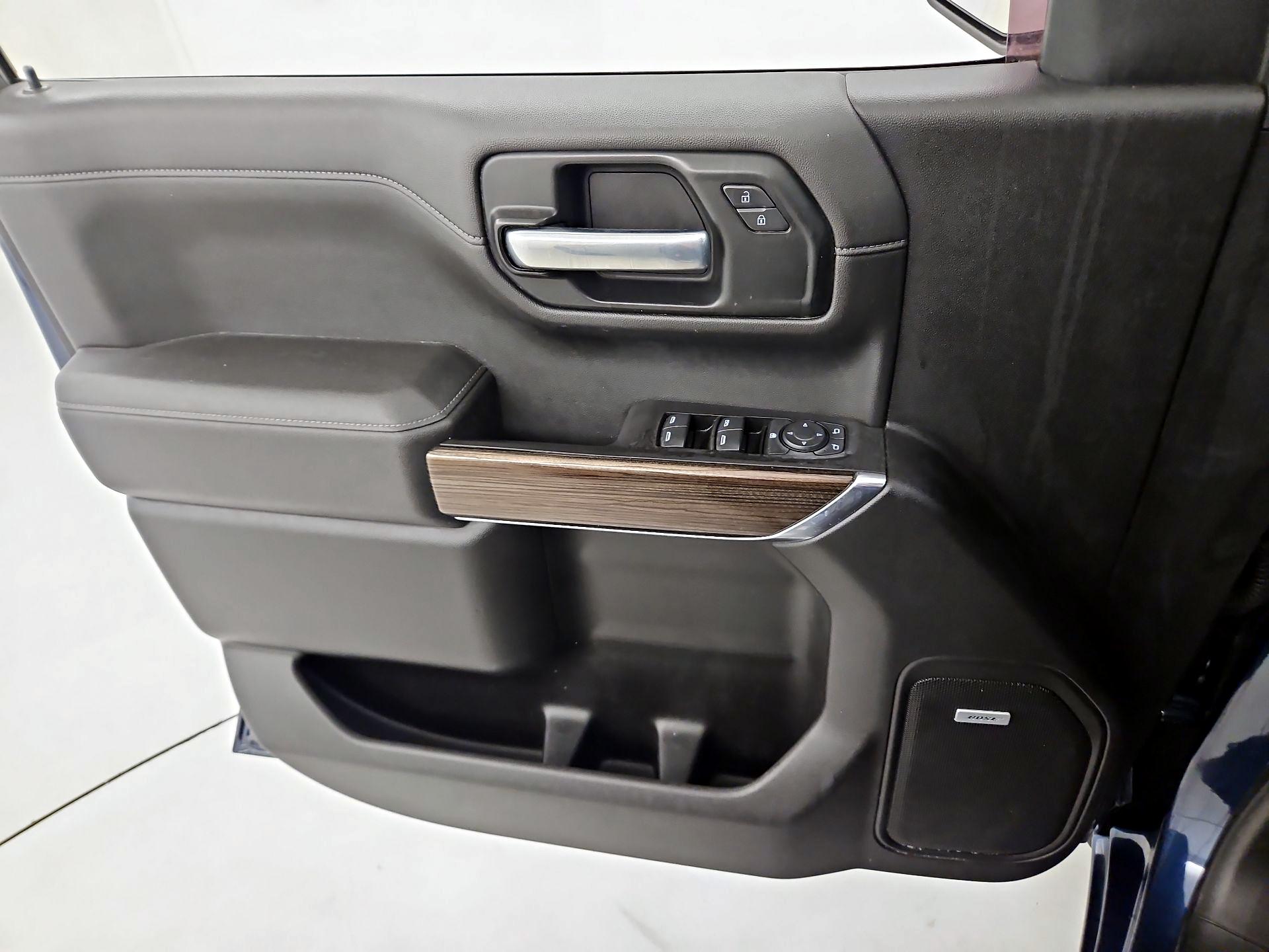 Thumbnail: 2021 Chevrolet Silverado 1500 - 12
