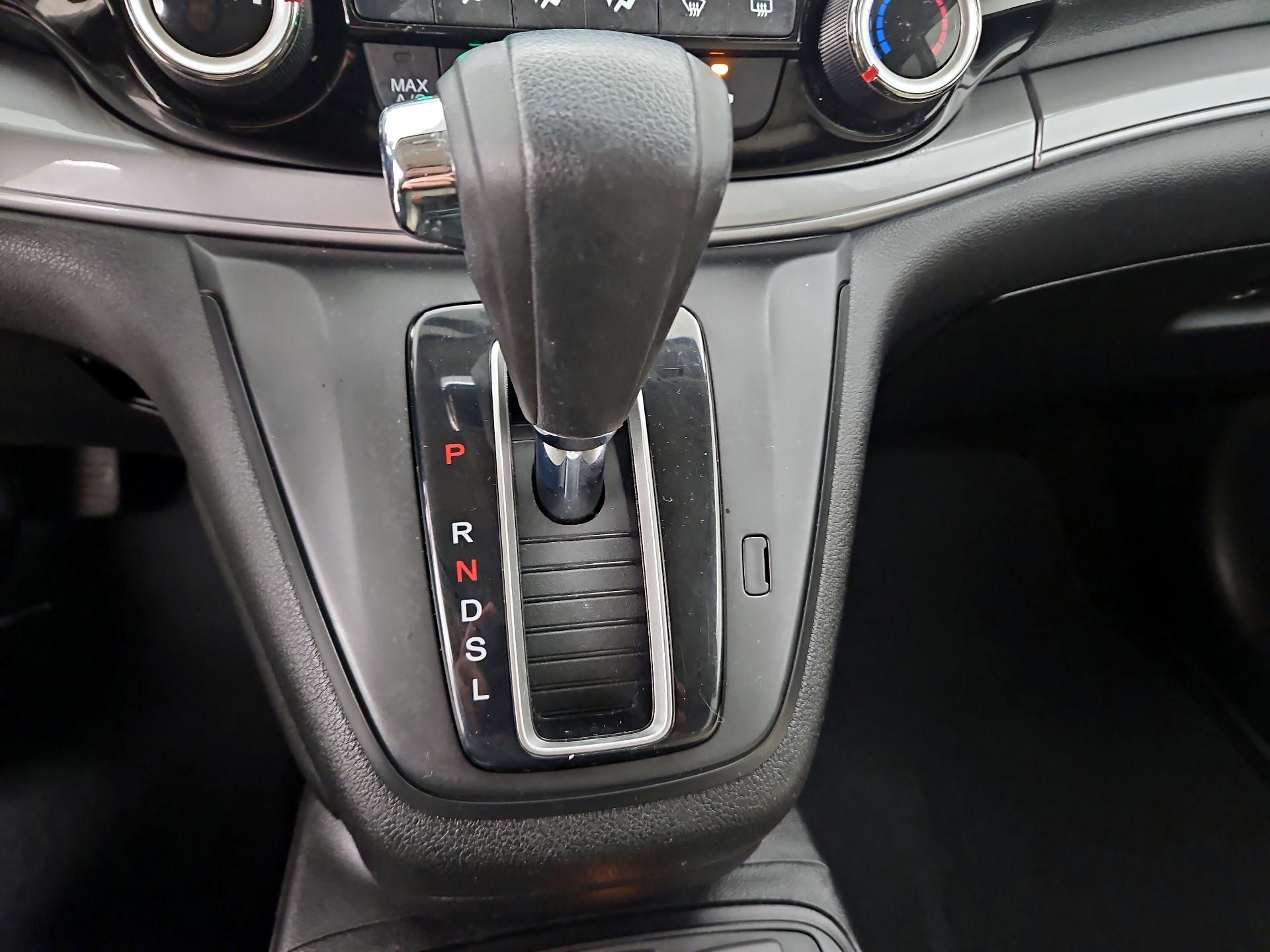 Thumbnail: 2015 Honda CR-V - 17