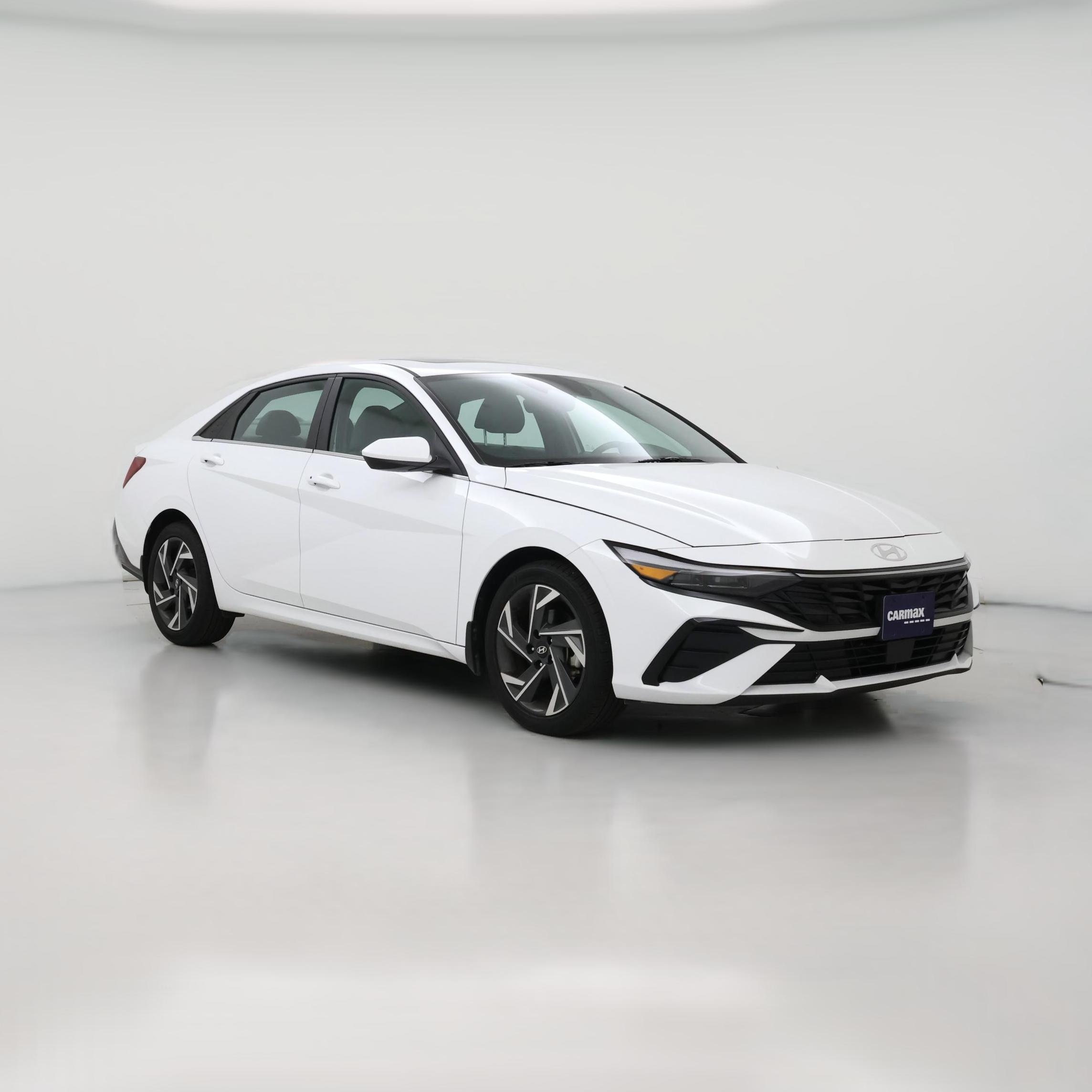Thumbnail: 2024 Hyundai Elantra - 1
