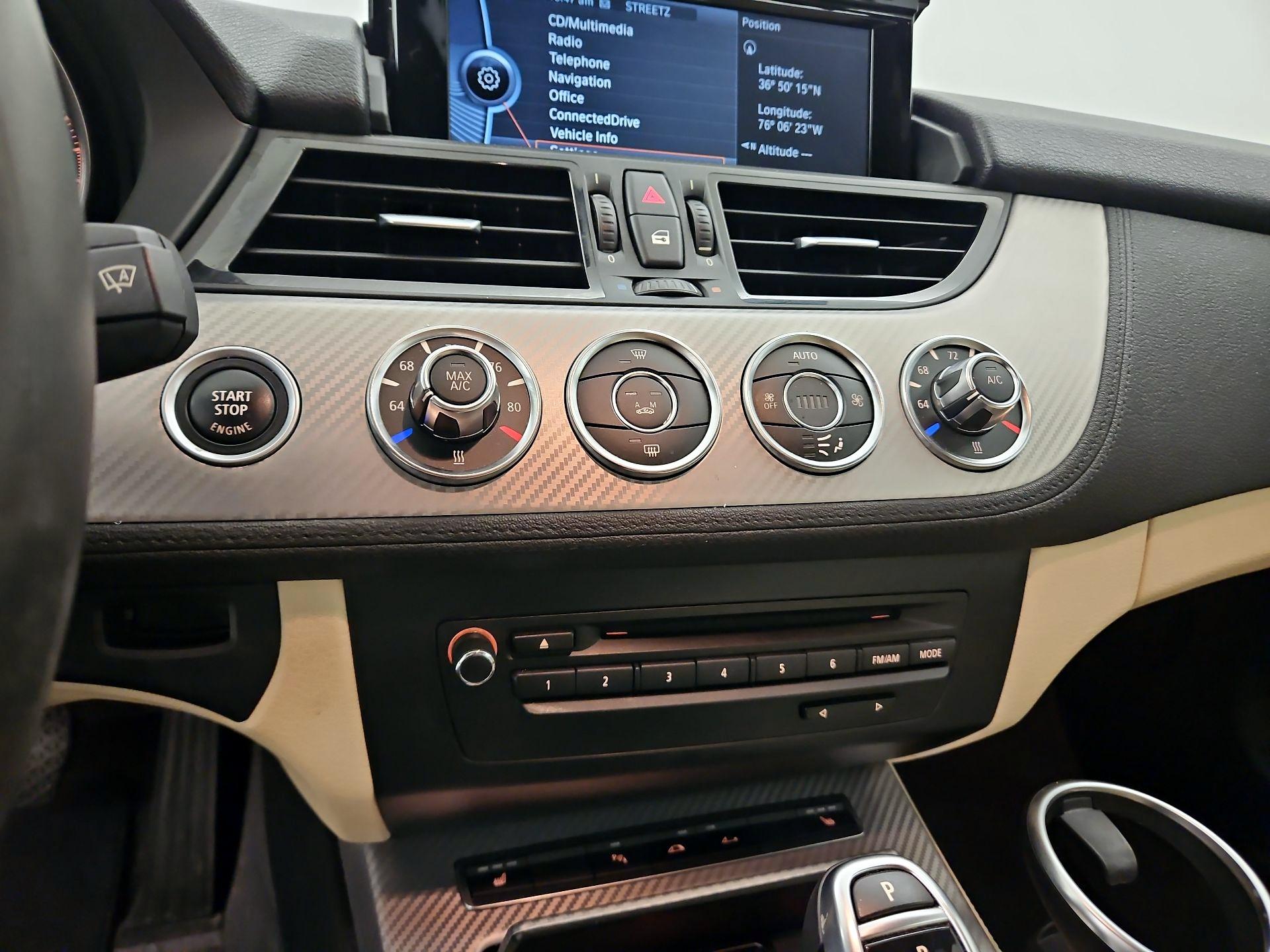 Thumbnail: 2014 BMW Z4 - 17