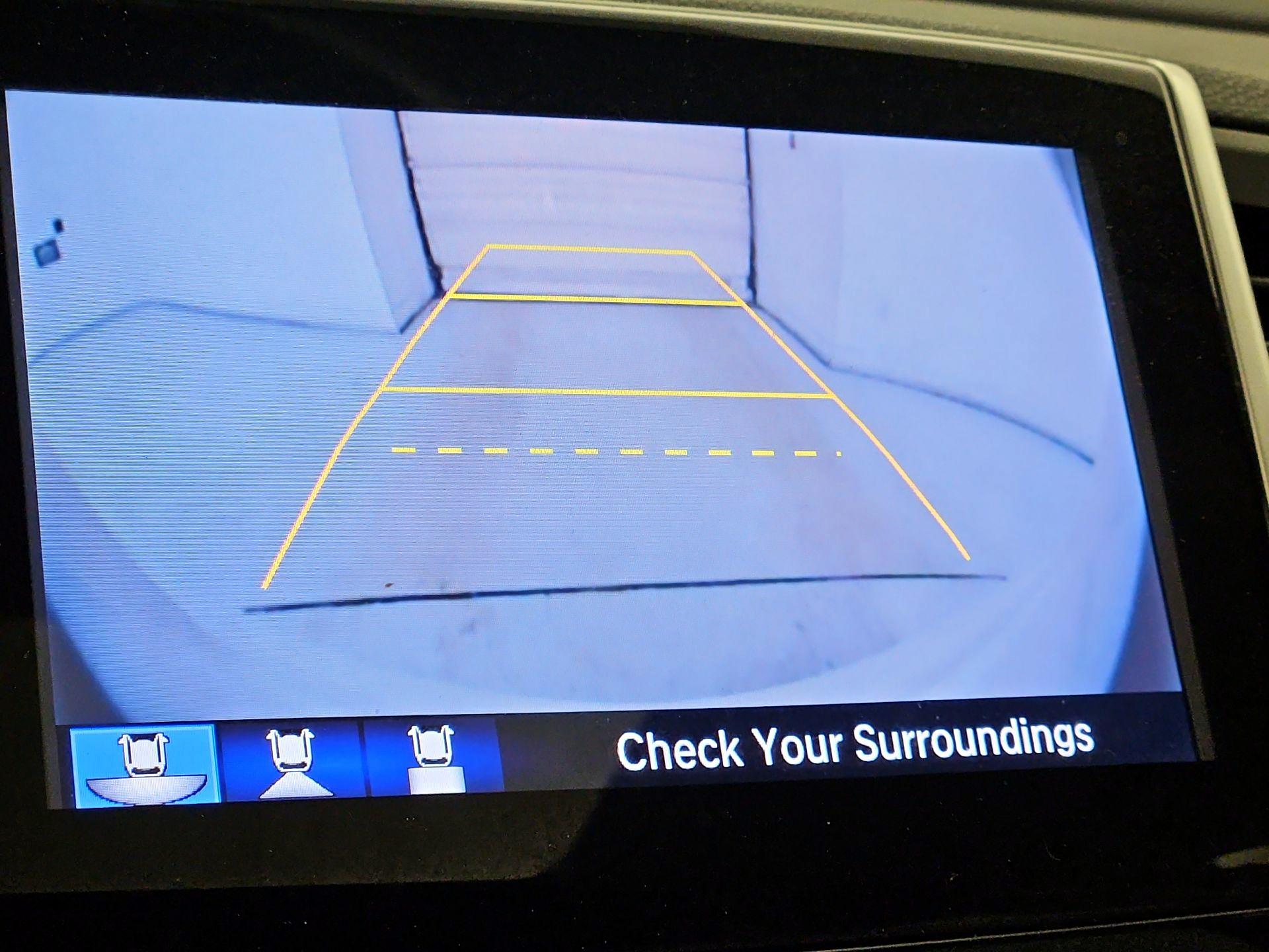 Thumbnail: 2017 Honda Pilot - 15