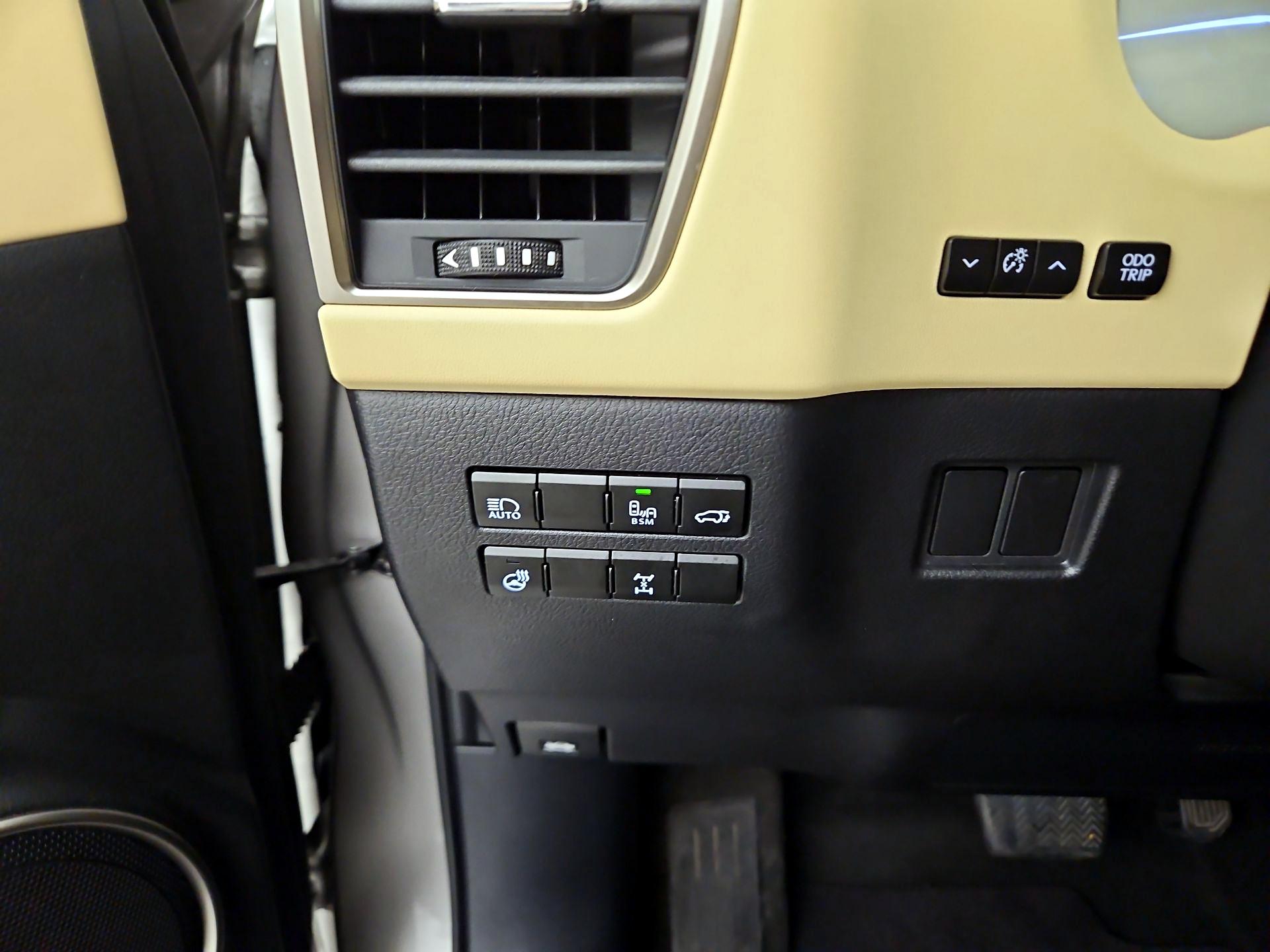 Thumbnail: 2020 Lexus NX - 13