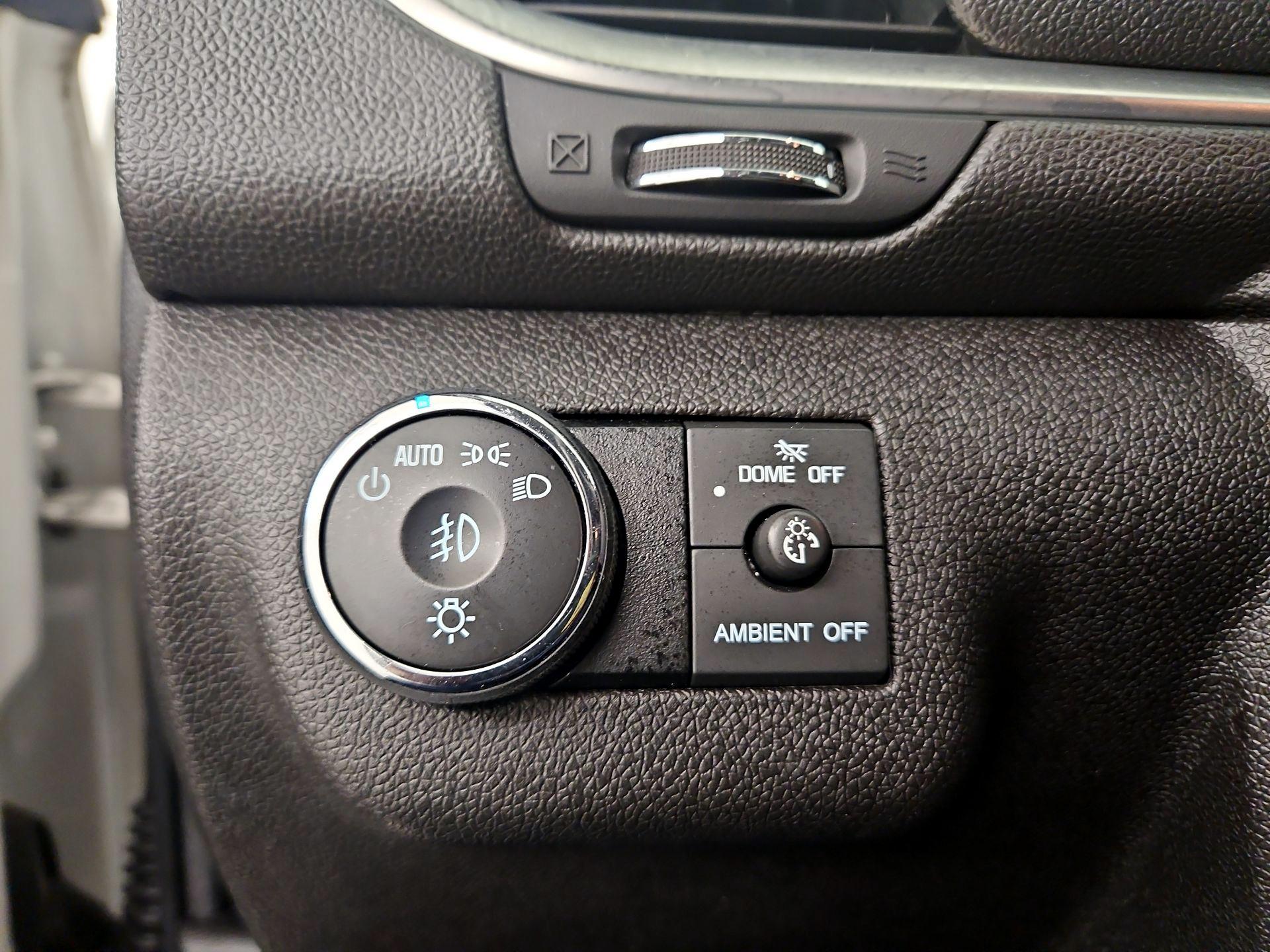 Thumbnail: 2014 Chevrolet Traverse - 13