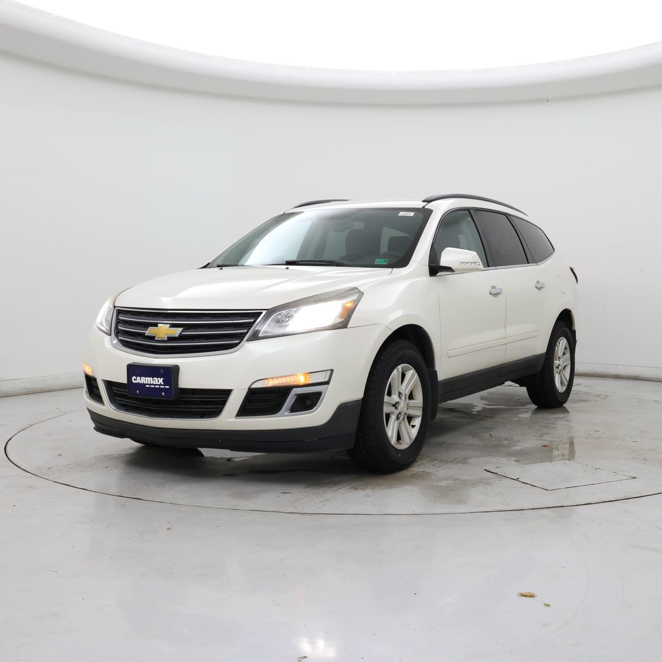 Thumbnail: 2014 Chevrolet Traverse - 4