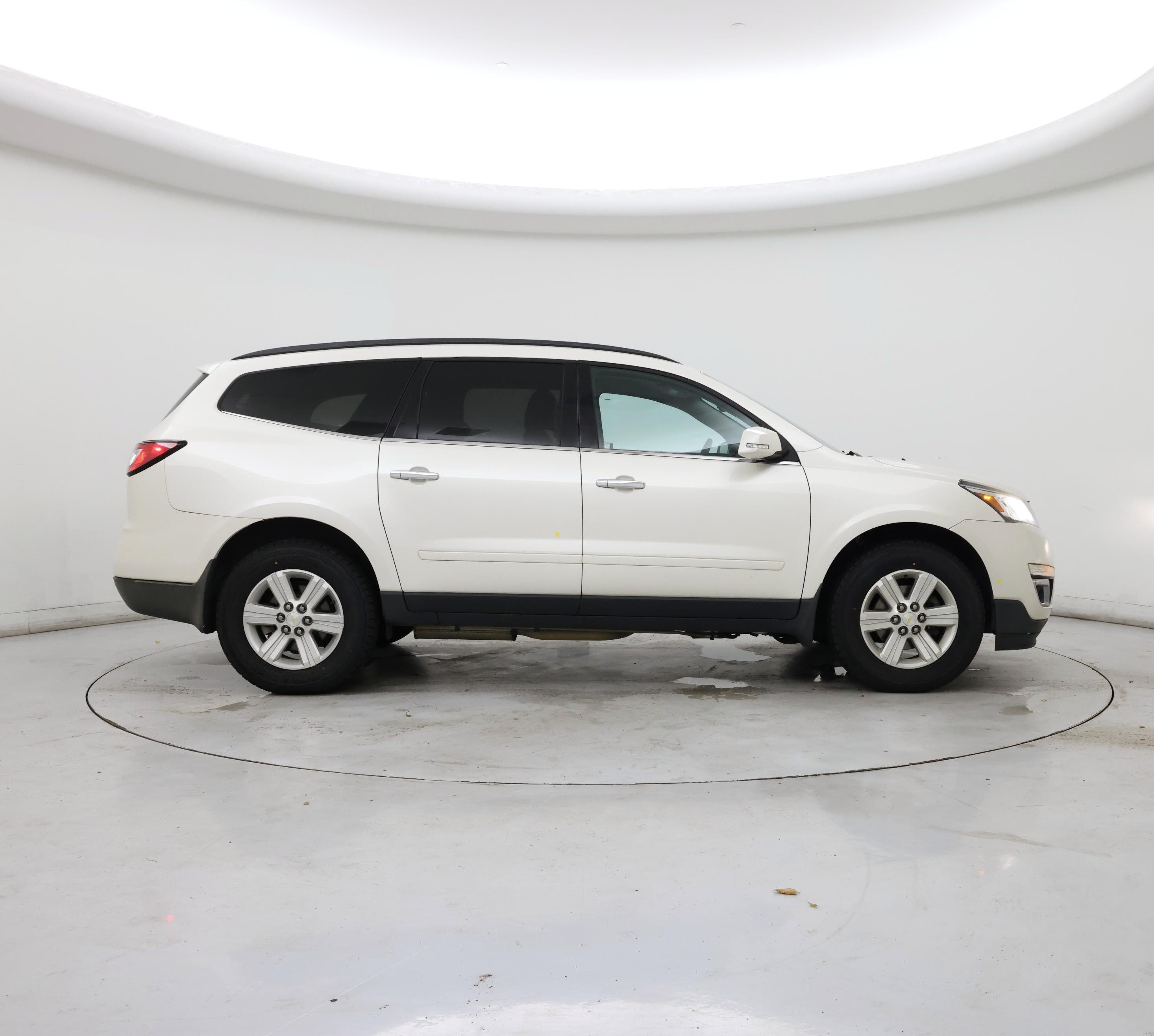Thumbnail: 2014 Chevrolet Traverse - 7