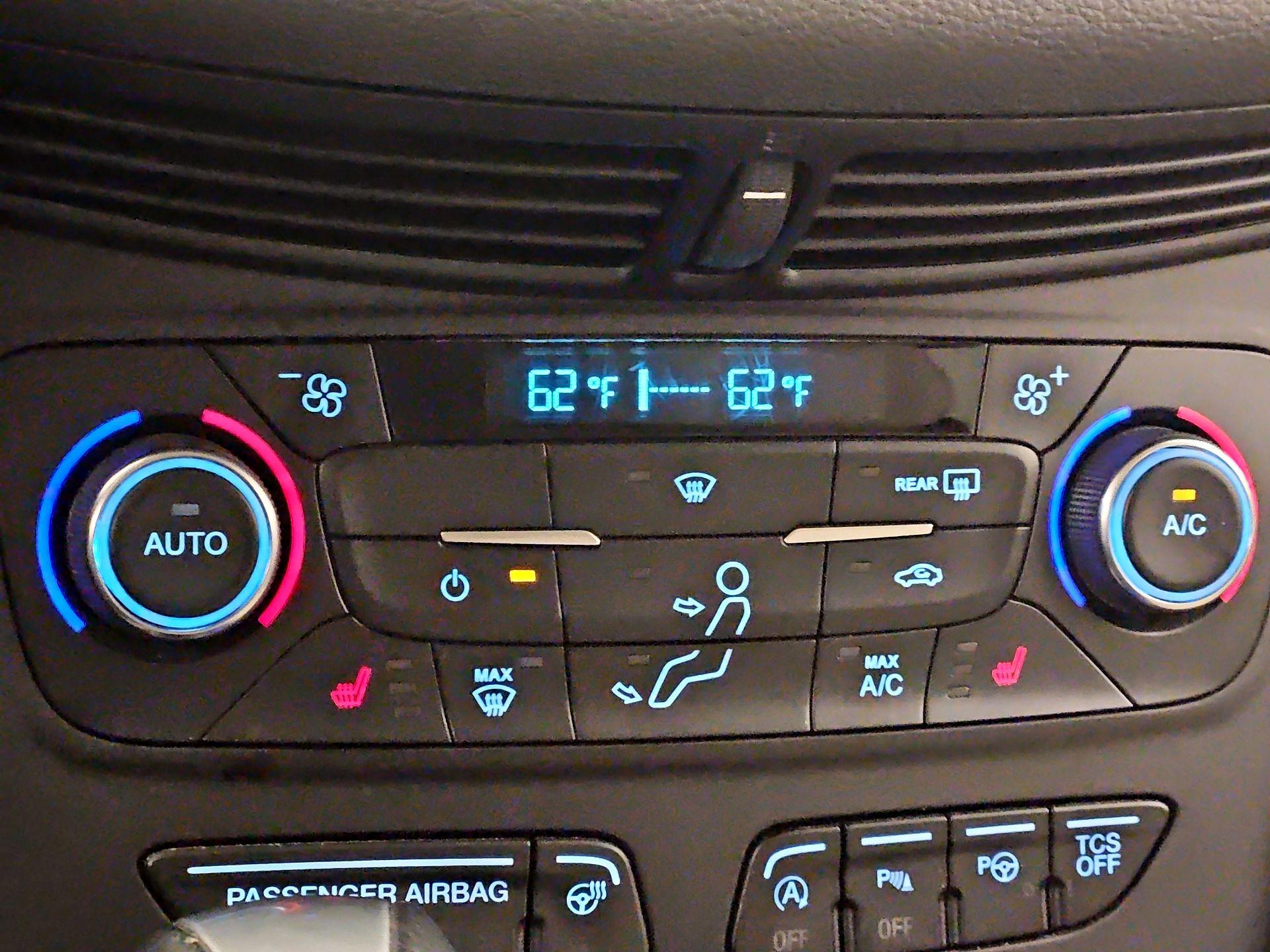 Thumbnail: 2017 Ford Escape - 17