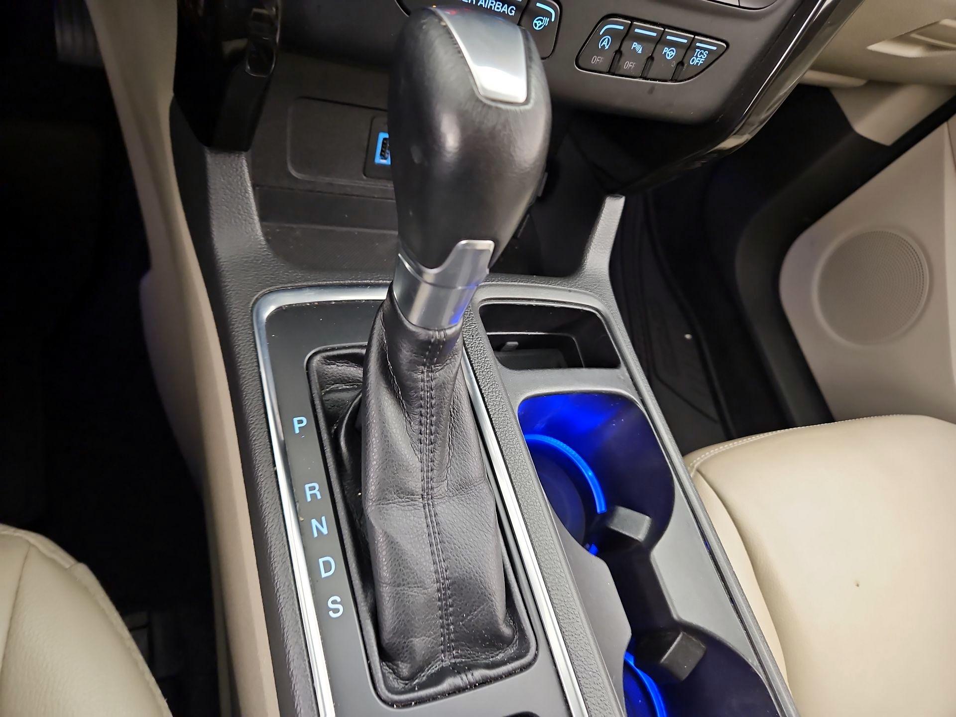 Thumbnail: 2017 Ford Escape - 18