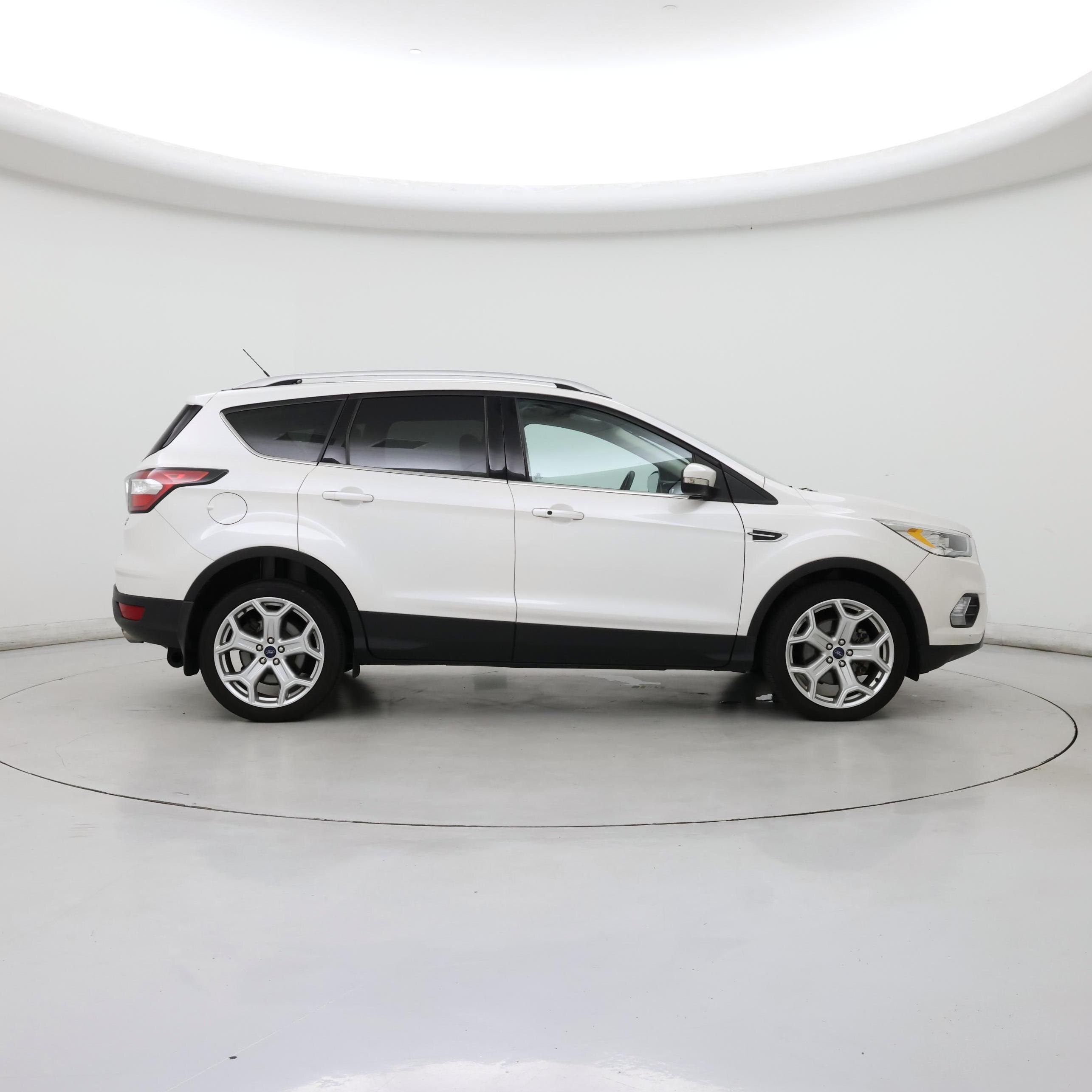 Thumbnail: 2017 Ford Escape - 7