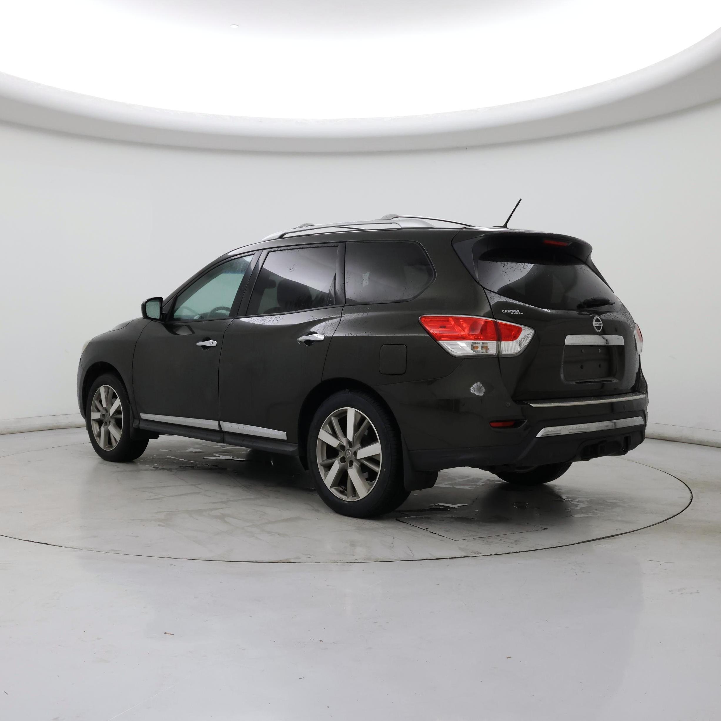 Thumbnail: 2015 Nissan Pathfinder - 2