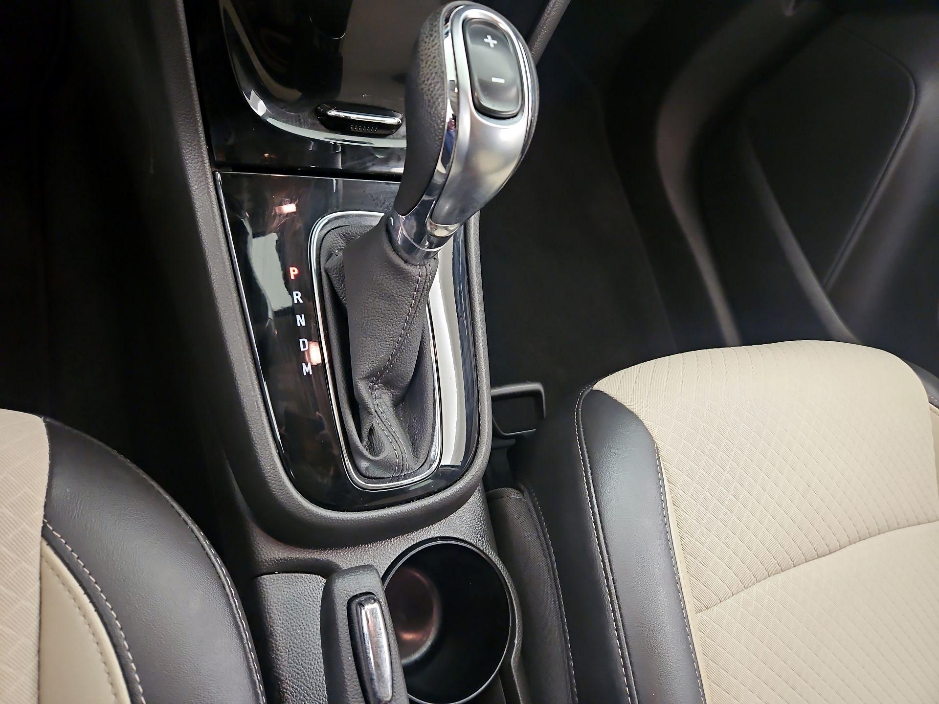 Thumbnail: 2020 Buick Encore - 18