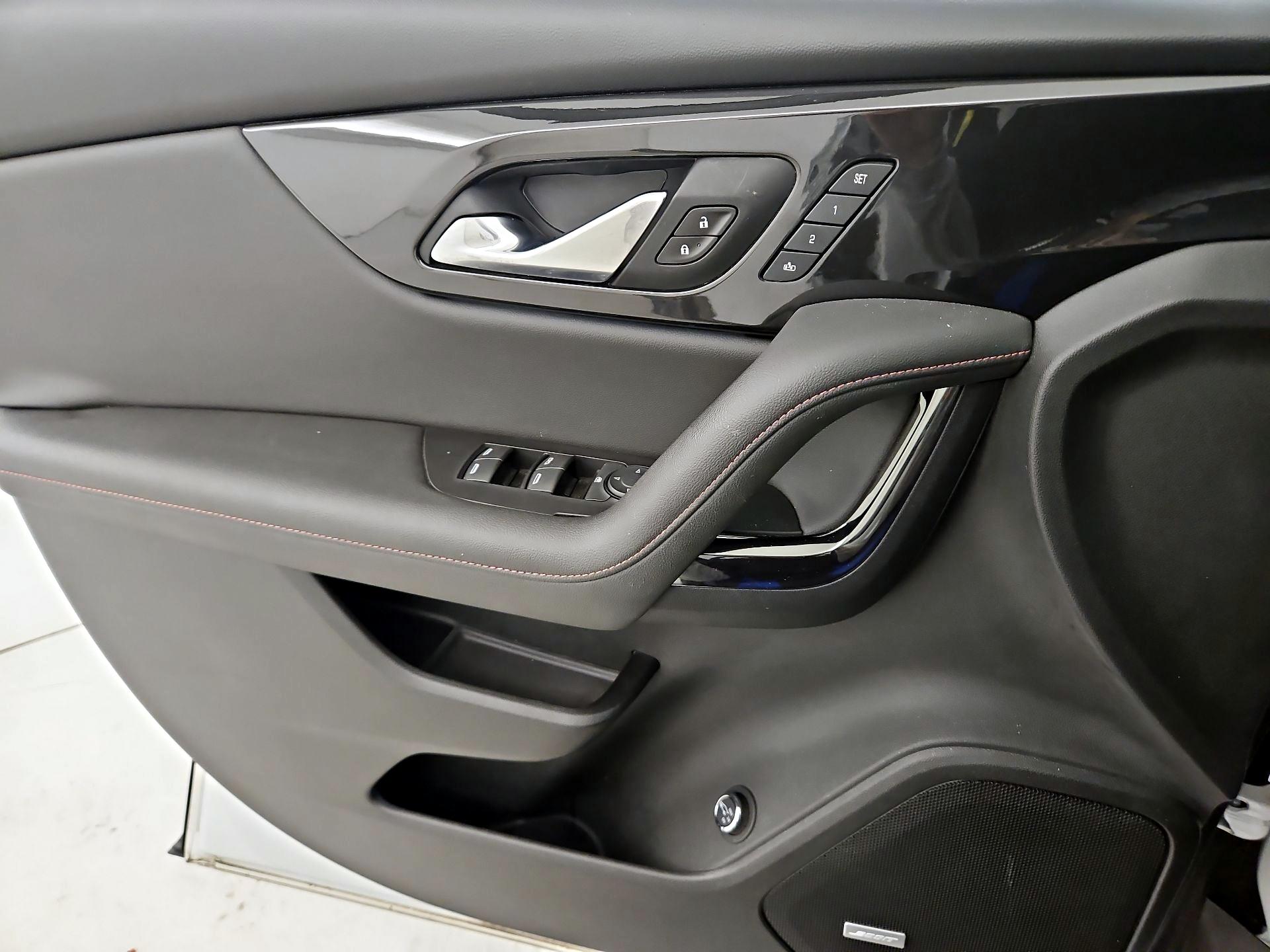 Thumbnail: 2020 Chevrolet Blazer - 12