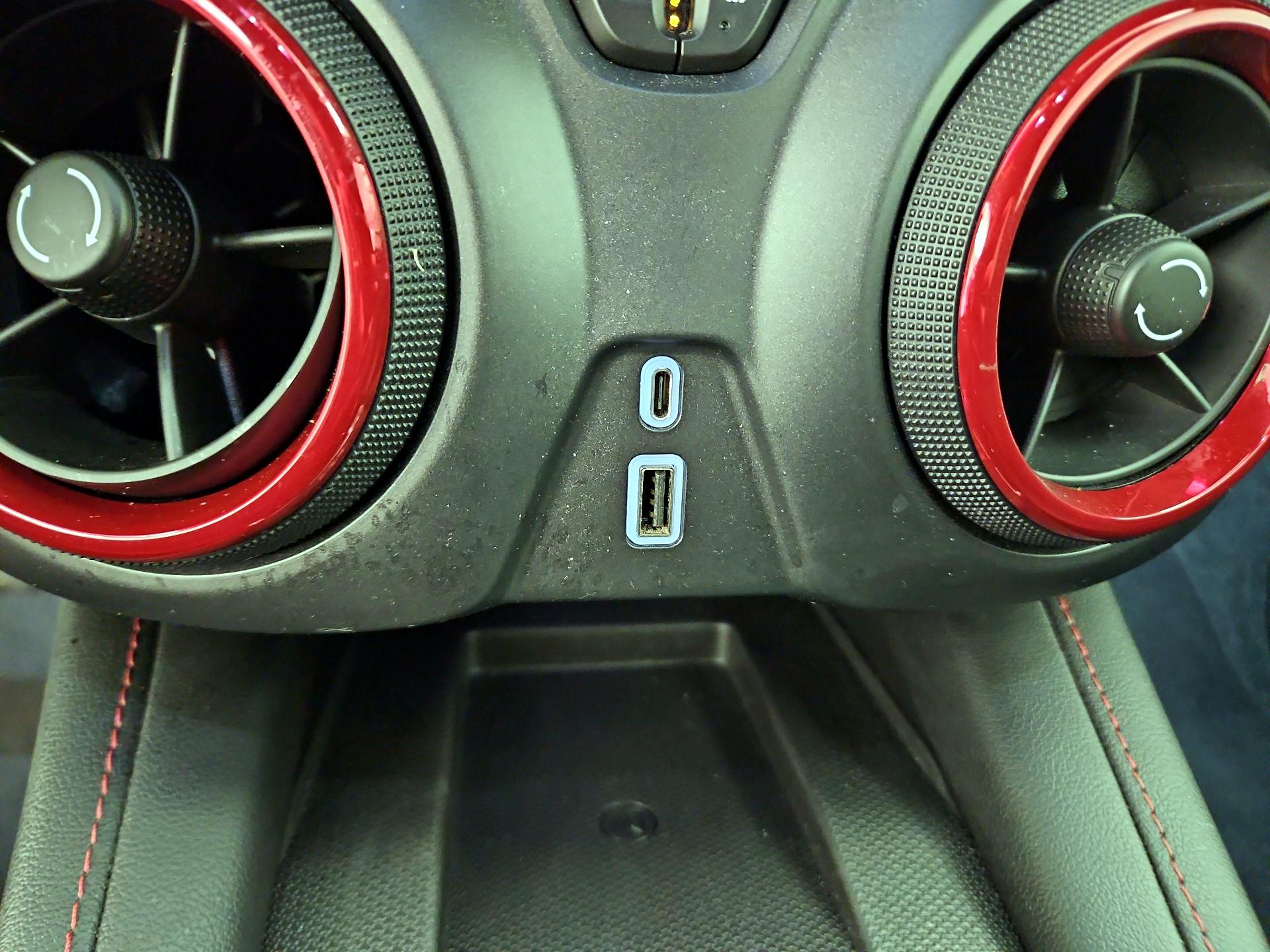 Thumbnail: 2020 Chevrolet Blazer - 18