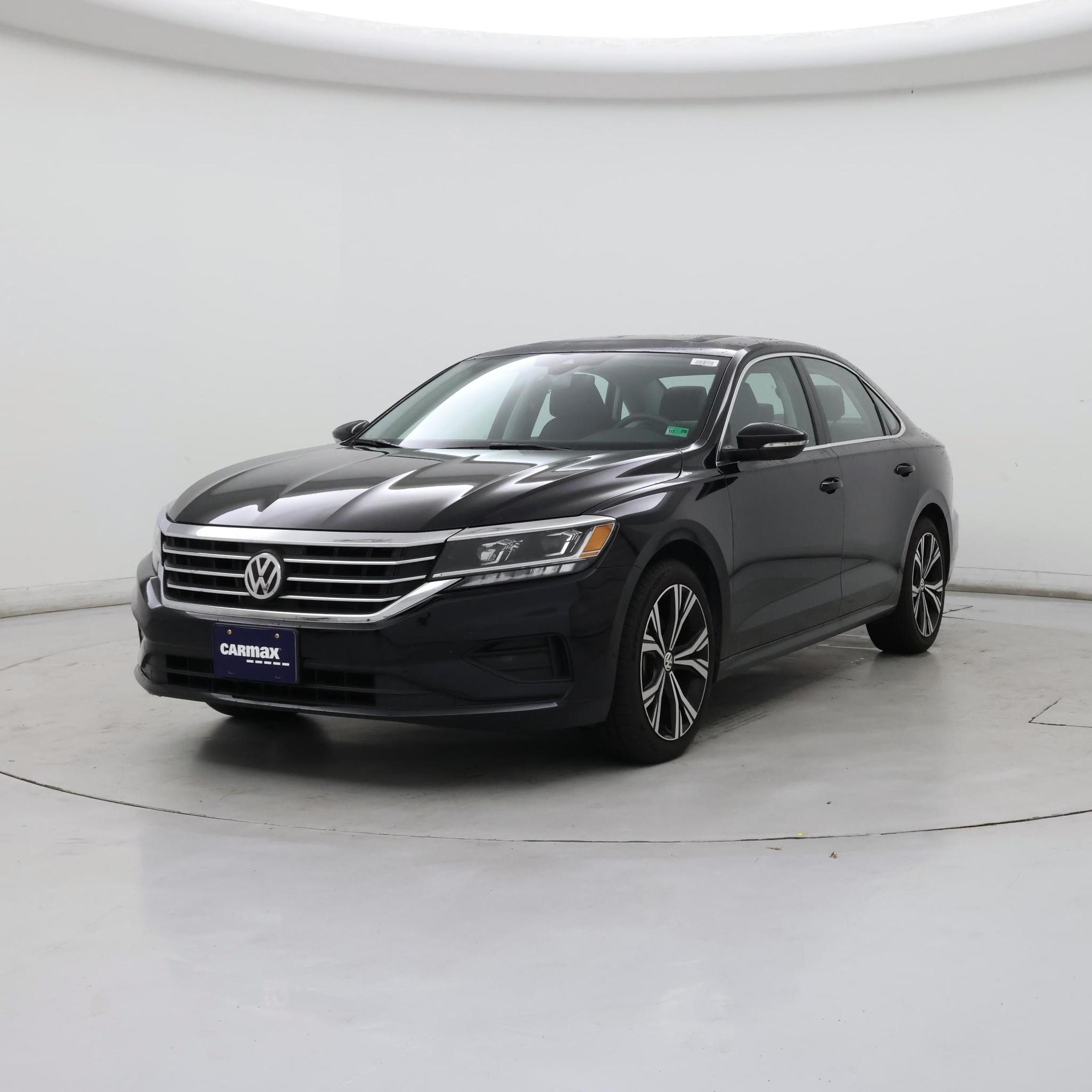 Thumbnail: 2022 Volkswagen Passat - 4