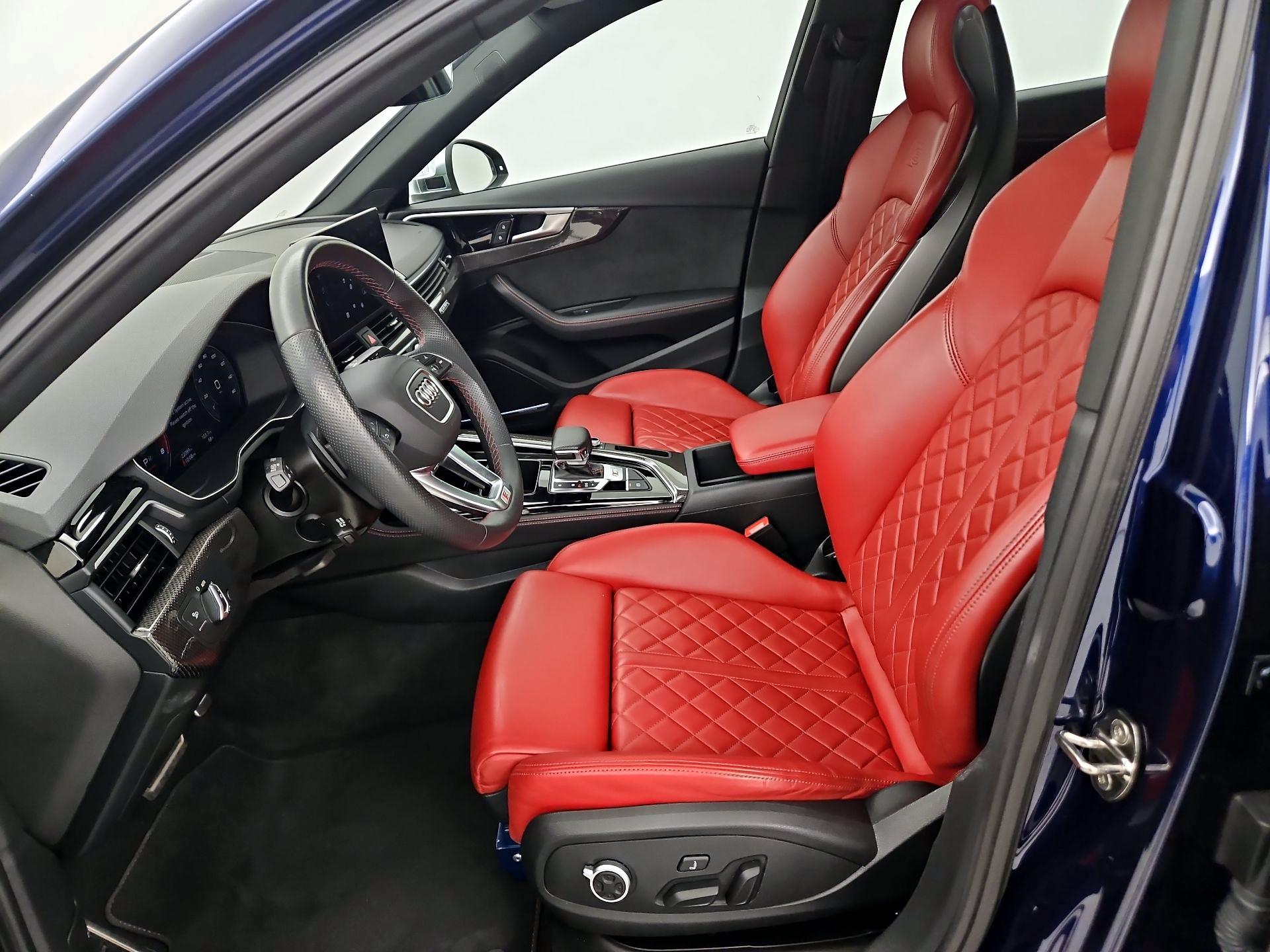 Thumbnail: 2023 Audi S4 - 11