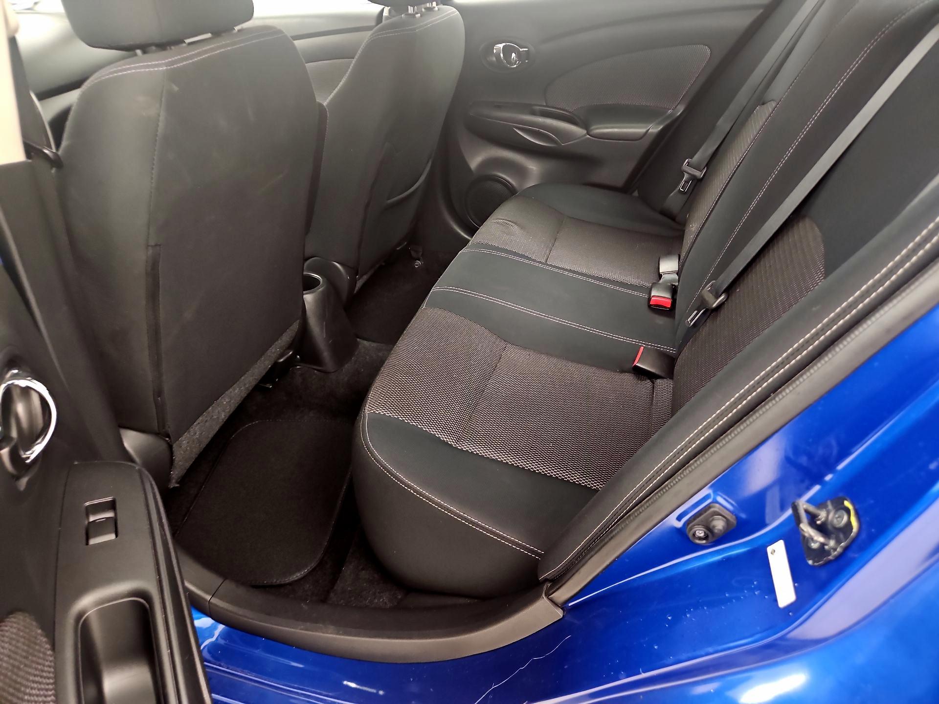 Thumbnail: 2016 Nissan Versa - 18