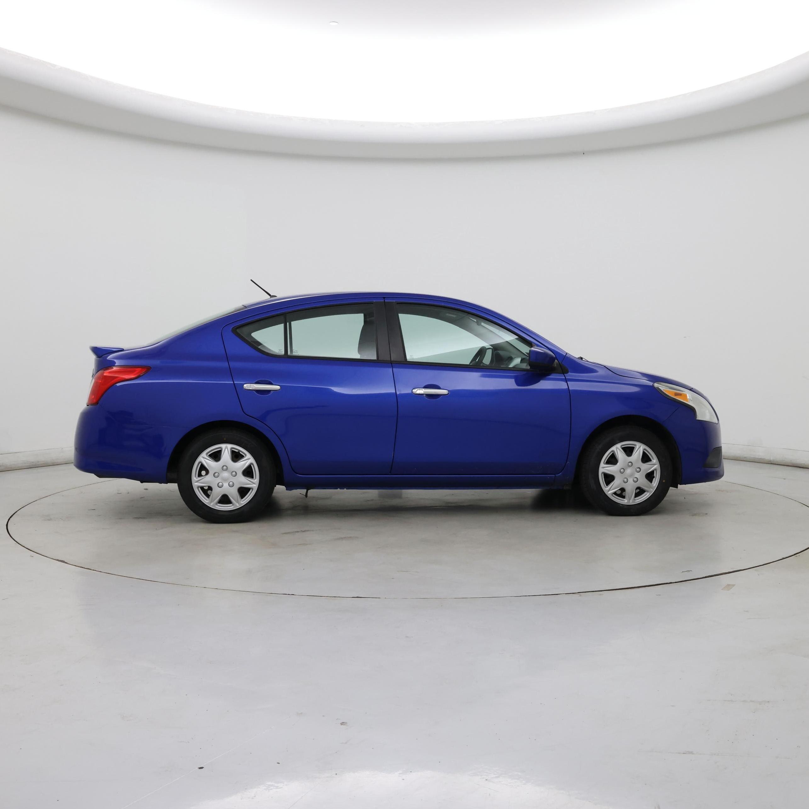 Thumbnail: 2016 Nissan Versa - 7