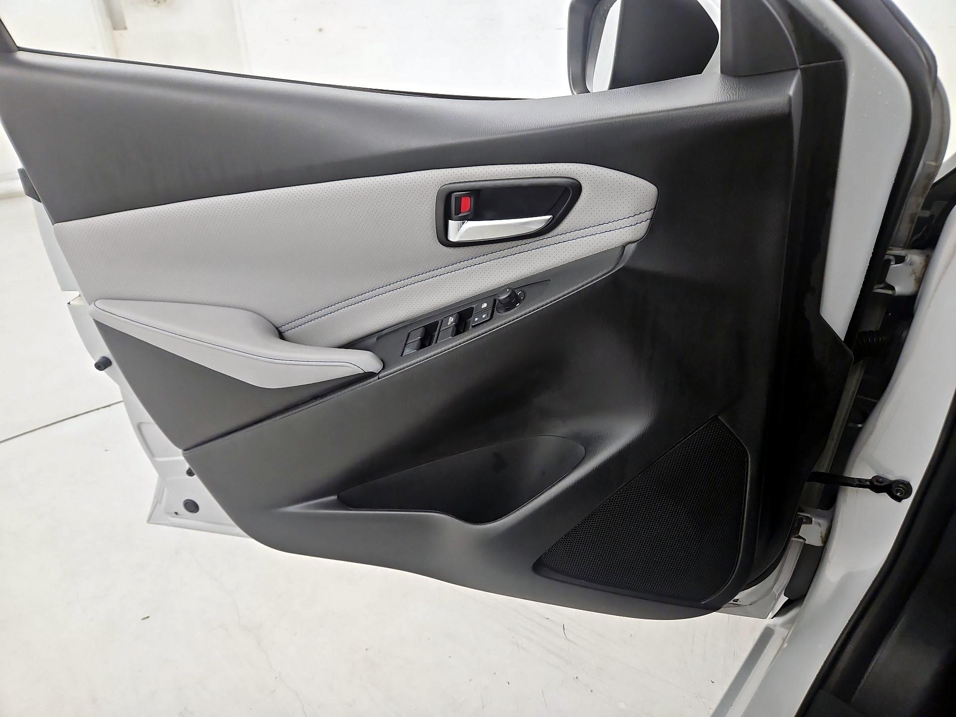 Thumbnail: 2019 Toyota Yaris - 12