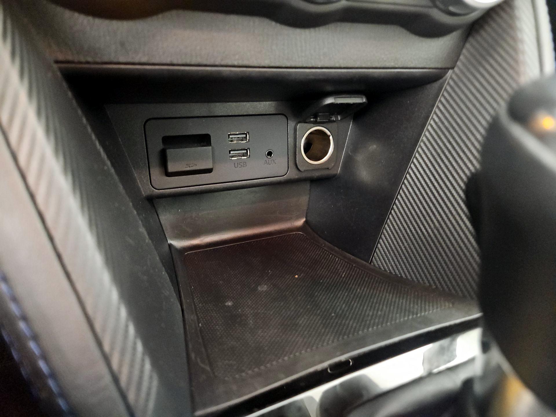 Thumbnail: 2019 Toyota Yaris - 18