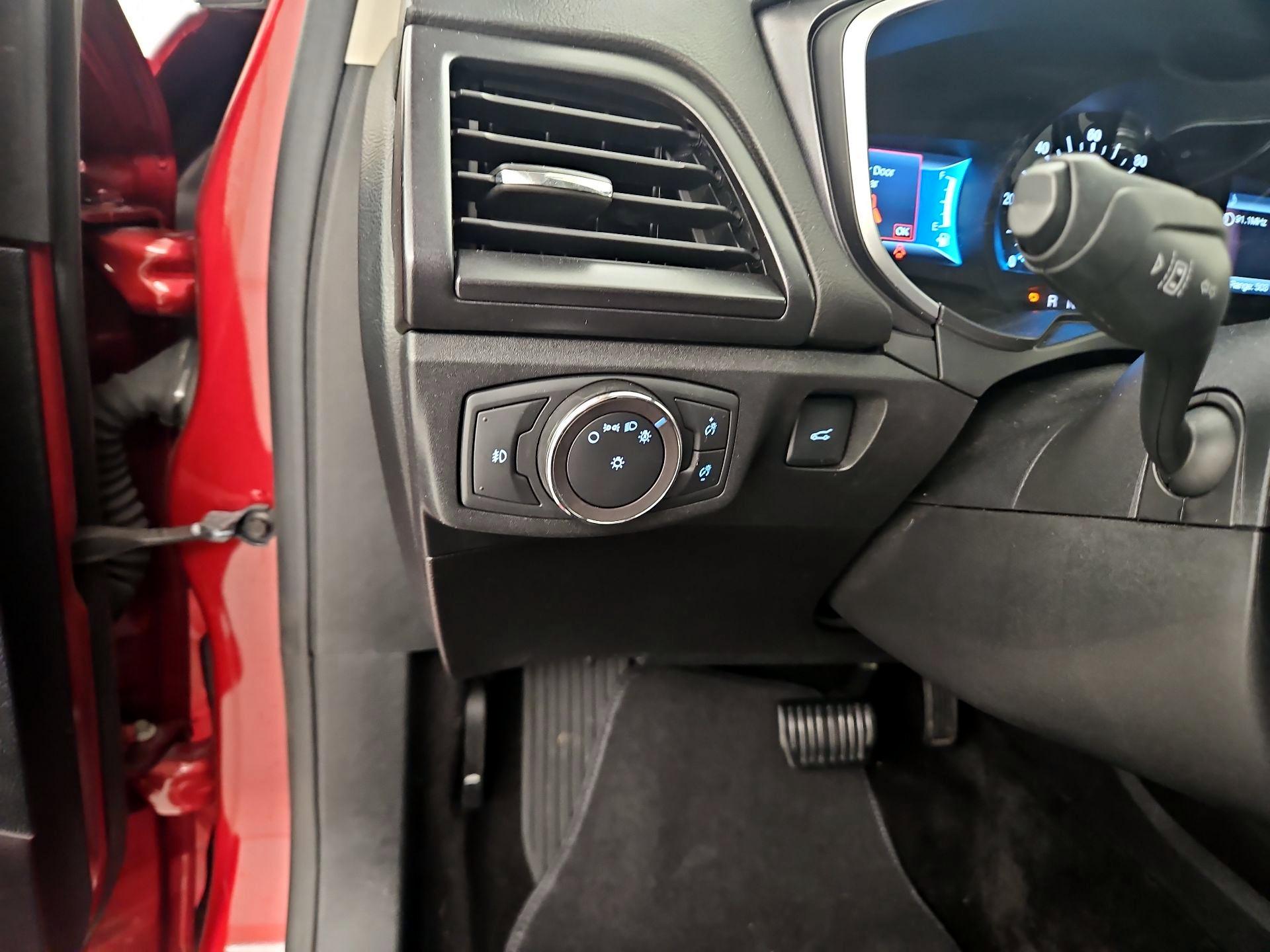 Thumbnail: 2019 Ford Fusion - 13