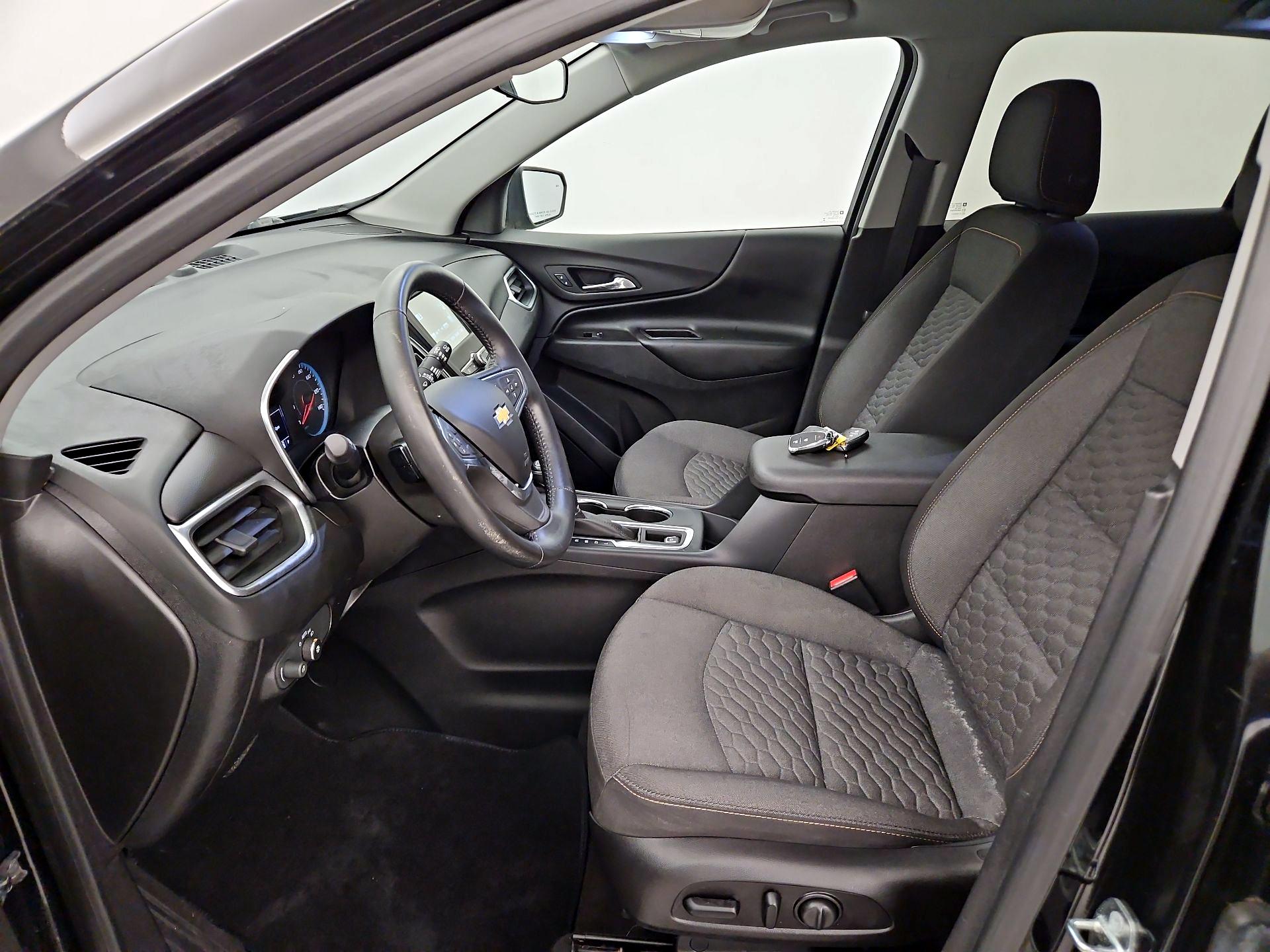 Thumbnail: 2018 Chevrolet Equinox - 11