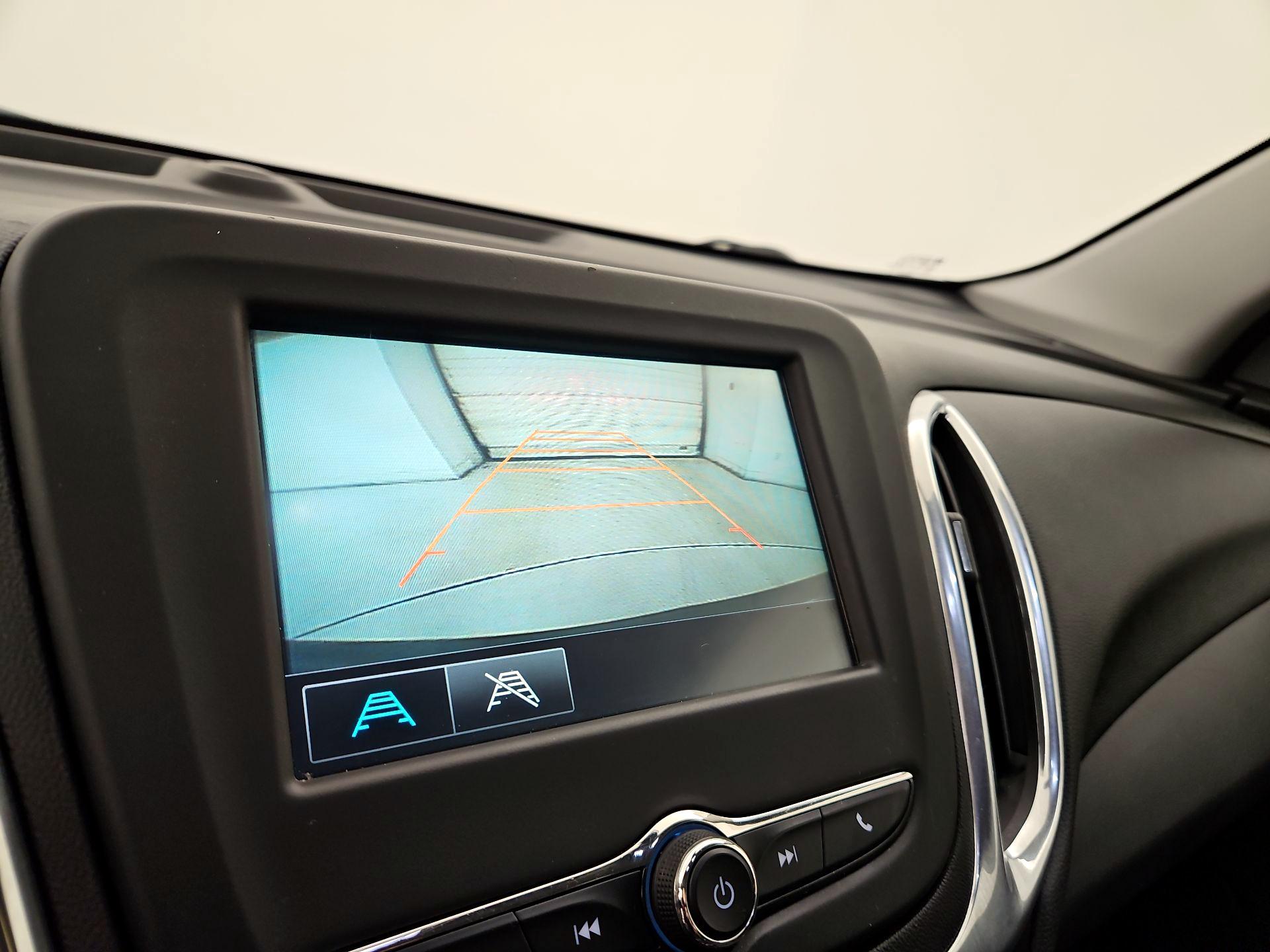 Thumbnail: 2018 Chevrolet Equinox - 14