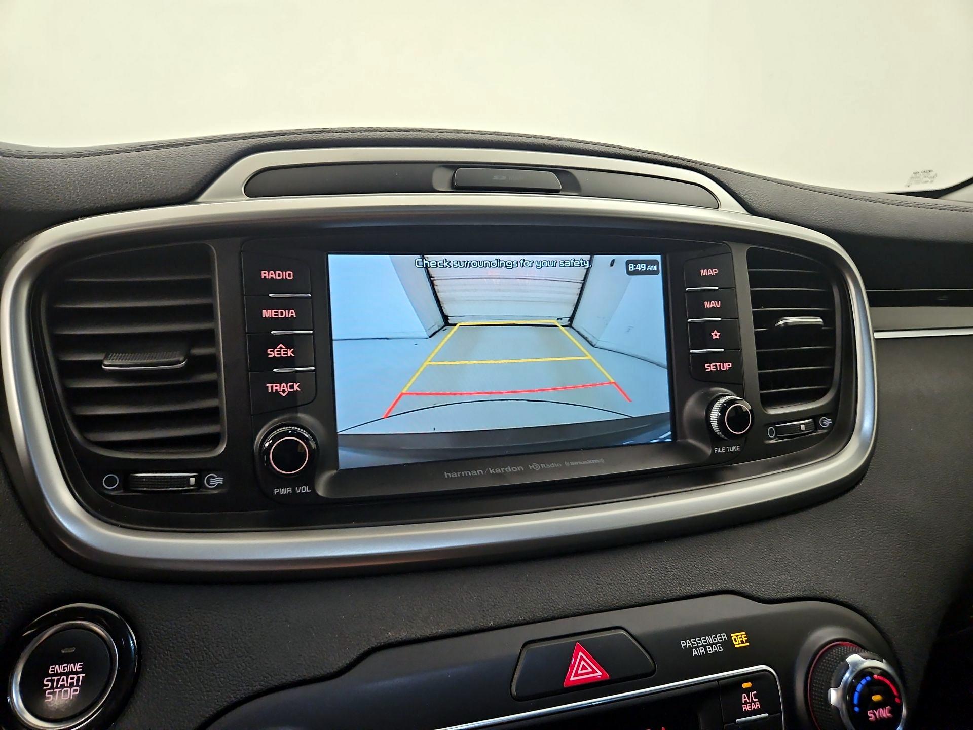 Thumbnail: 2019 Kia Sorento - 15